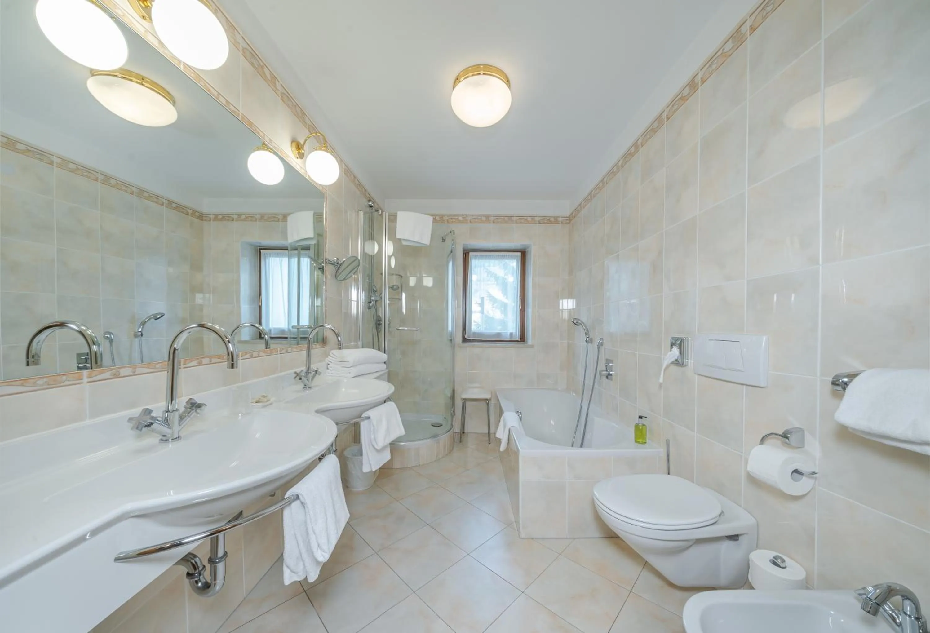 Bathroom in Alpin & Vital Hotel La Perla