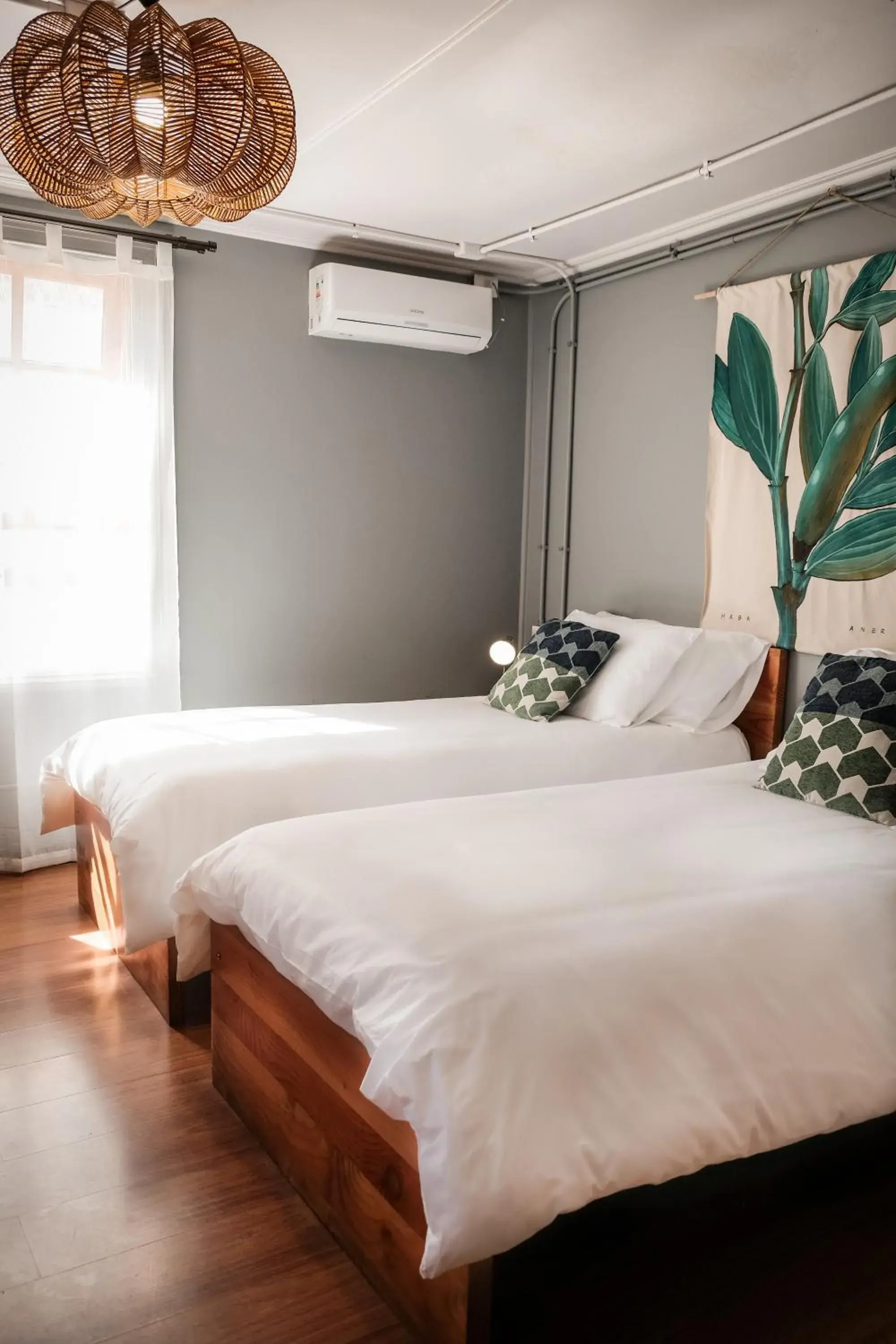 Standard Twin Room in Socialtel Plaza Pucón Standard Twin Room in Socialtel Plaza Pucón