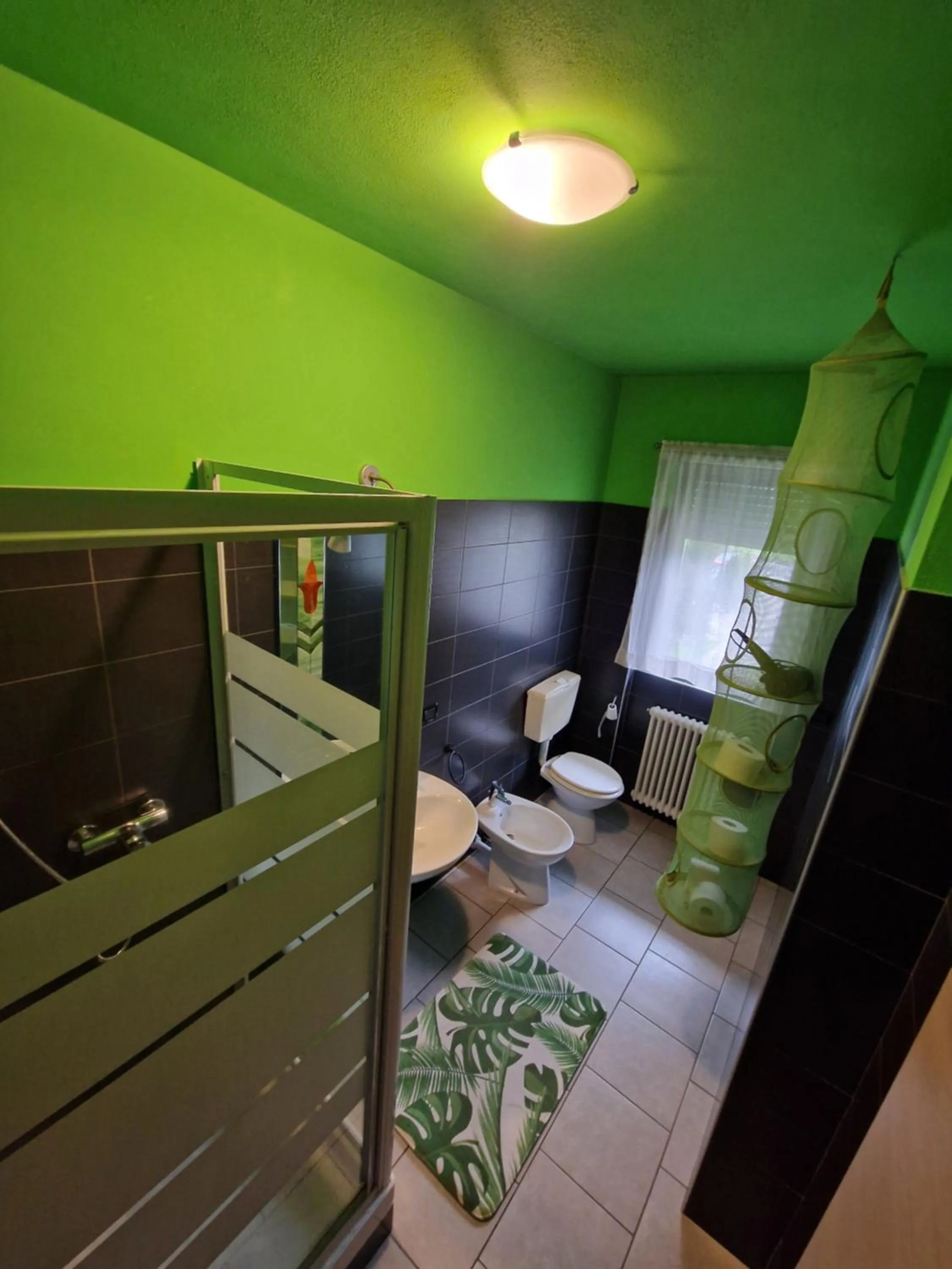 Toilet, Bed in B&B Zia Vivina