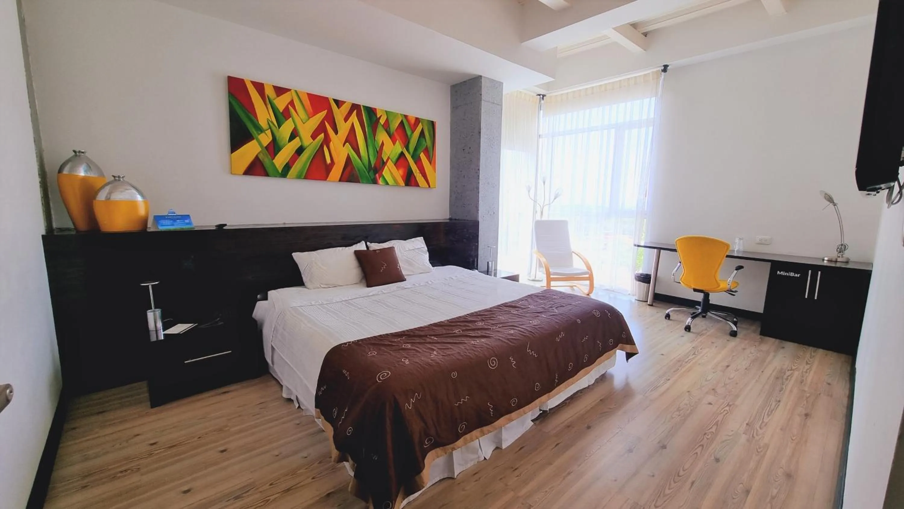 Bed in Habitat Suites Hotel By GHO Hoteles