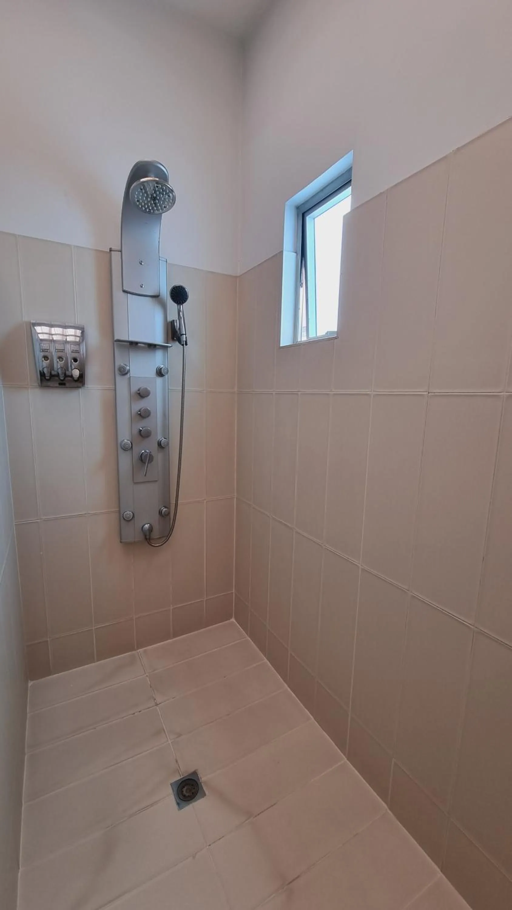 Bathroom in Habitat Suites Hotel By GHO Hoteles