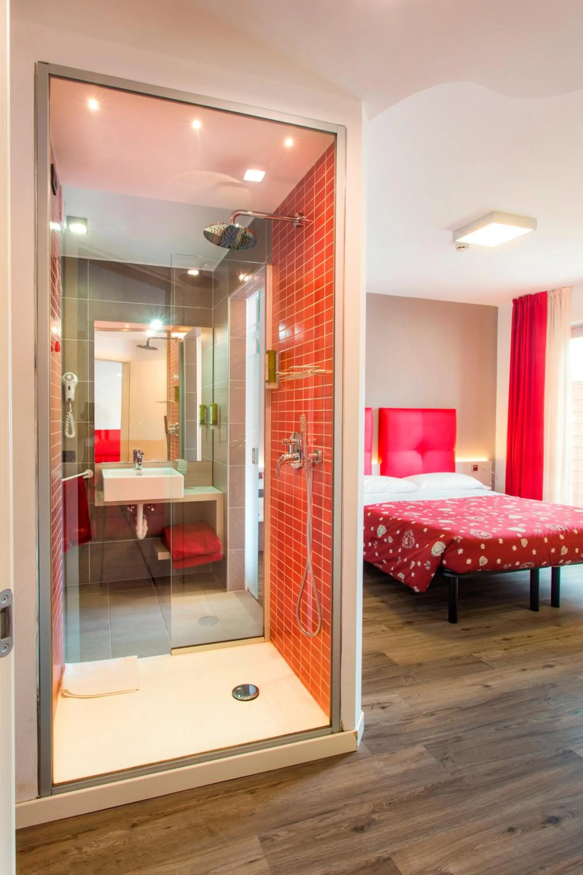 Bedroom, Bed in Residence Diamant