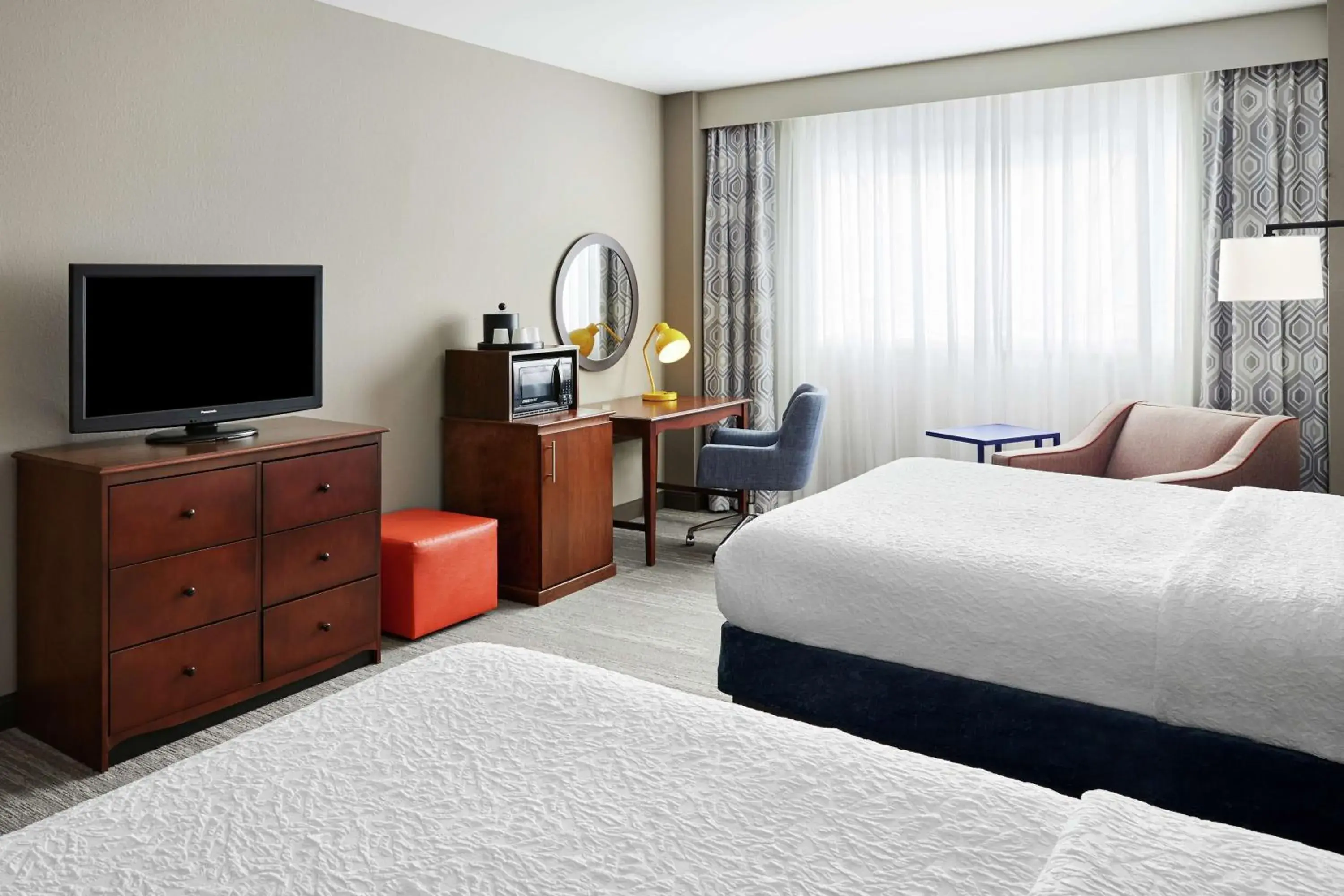 Queen Room with Two Queen Beds - Mobility and Hearing Access/Non-Smoking in Hampton Inn & Suites Mt. Prospect Queen Room with Two Queen Beds - Mobility and Hearing Access/Non-Smoking in Hampton Inn & Suites Mt. Prospect