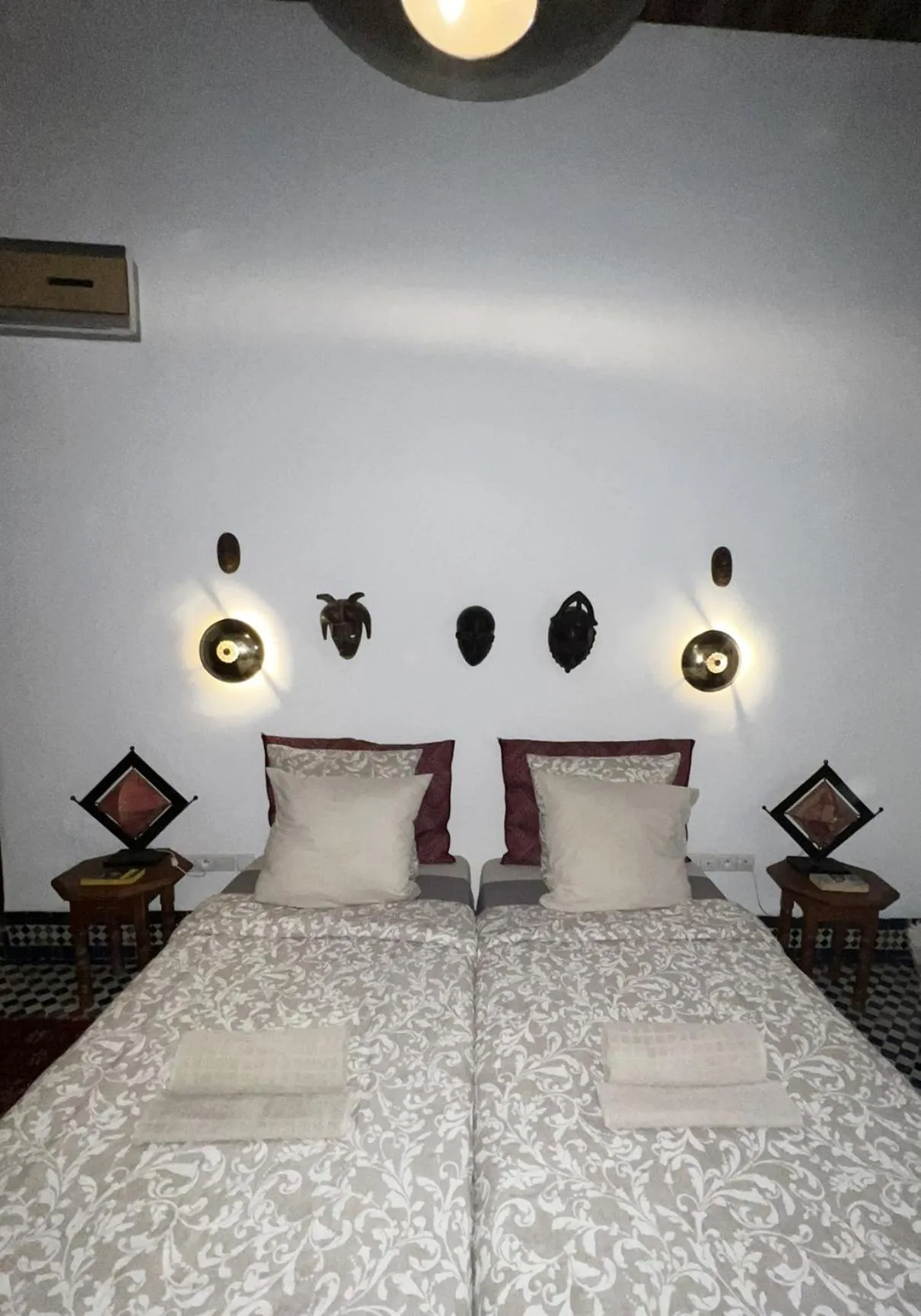 Bed in Riad Dezayn