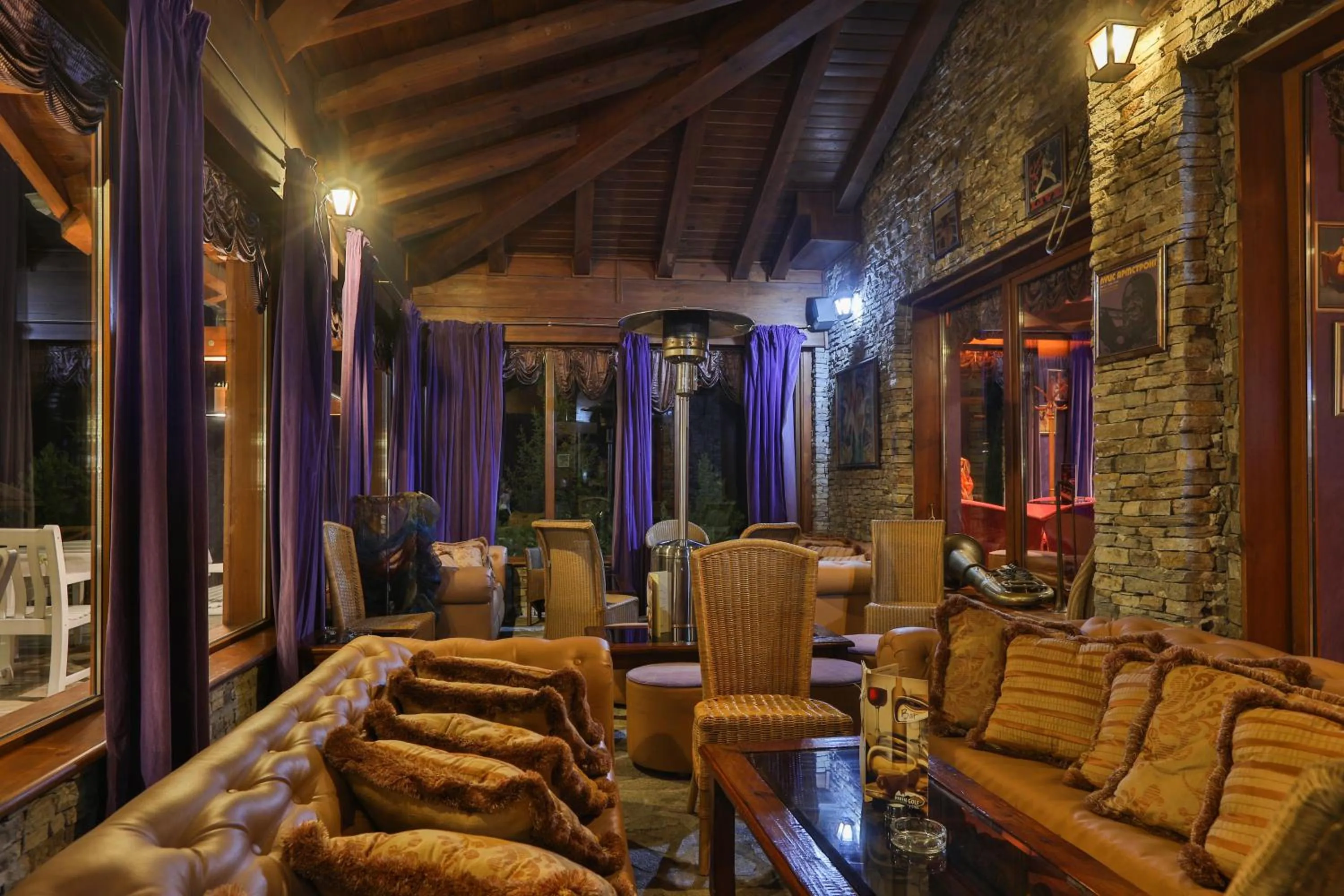 Alcoholic drinks in Pirin Golf & Country Club Apartment Complex