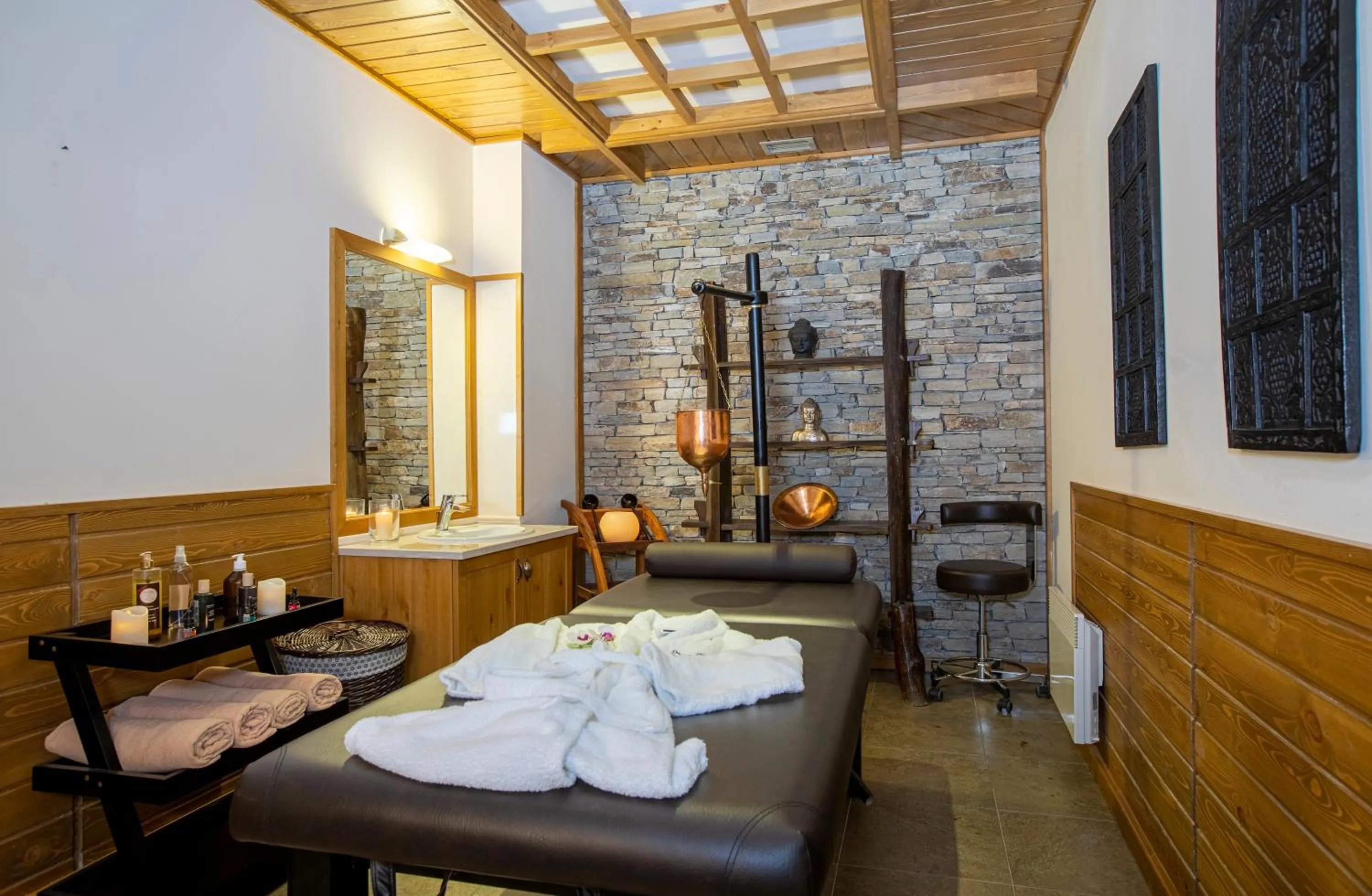 Massage in Pirin Golf & Country Club Apartment Complex