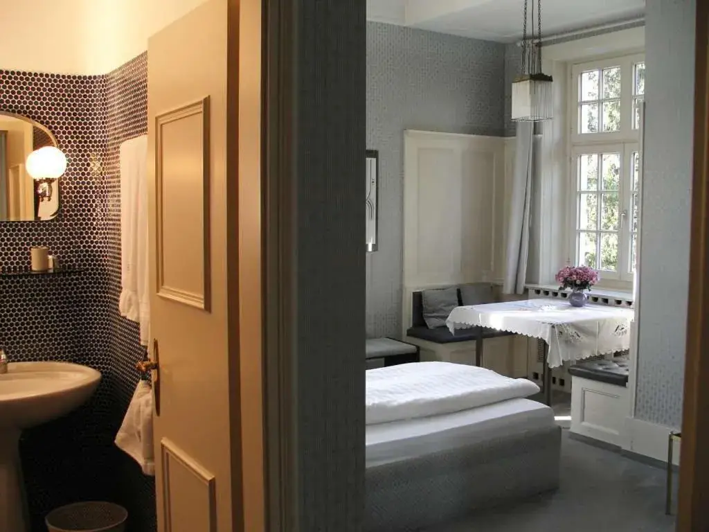 Single Room in Hotel Park Villa Single Room in Hotel Park Villa