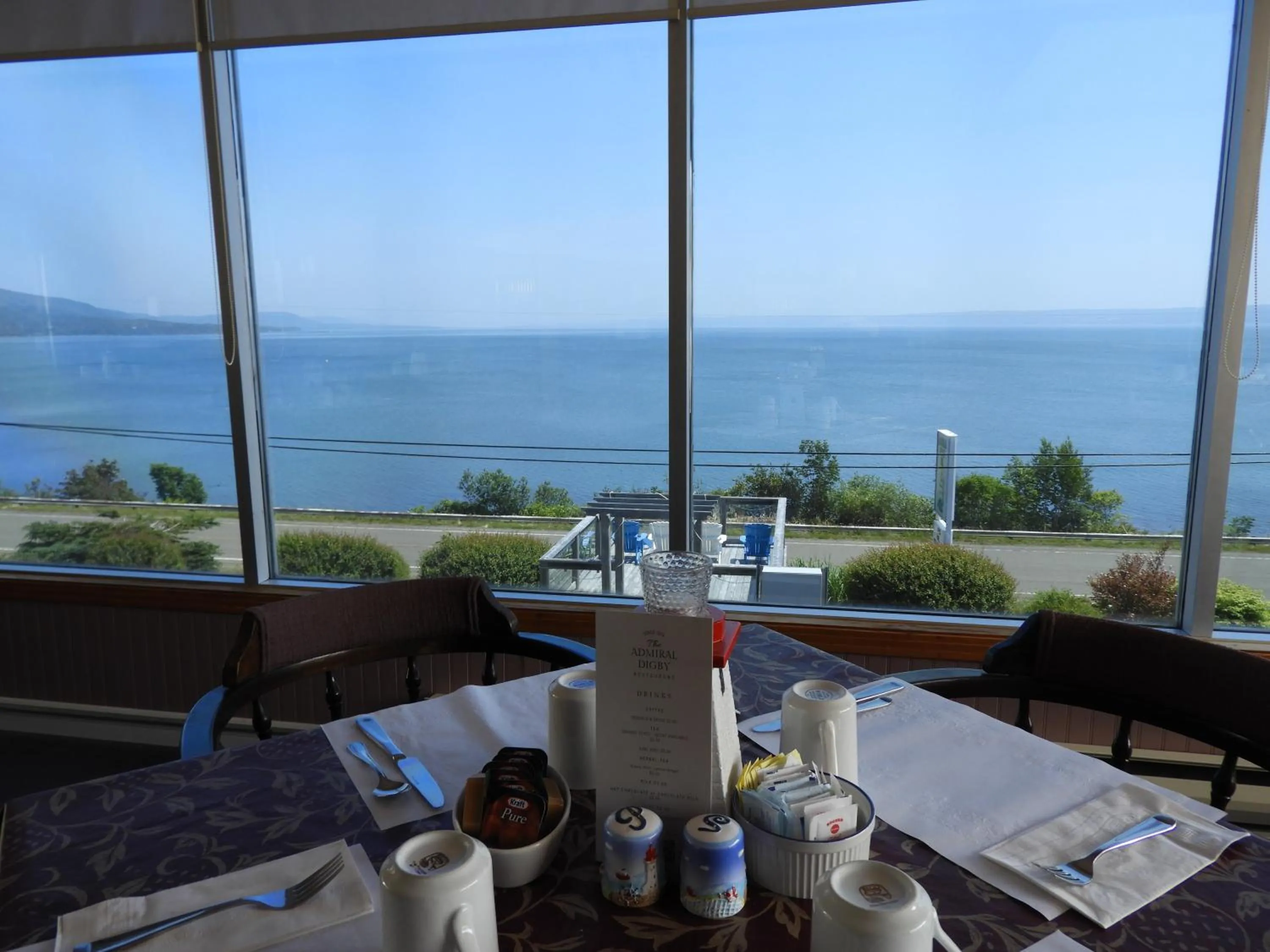 Breakfast in Admiral Digby Inn Restaurant and Cottages