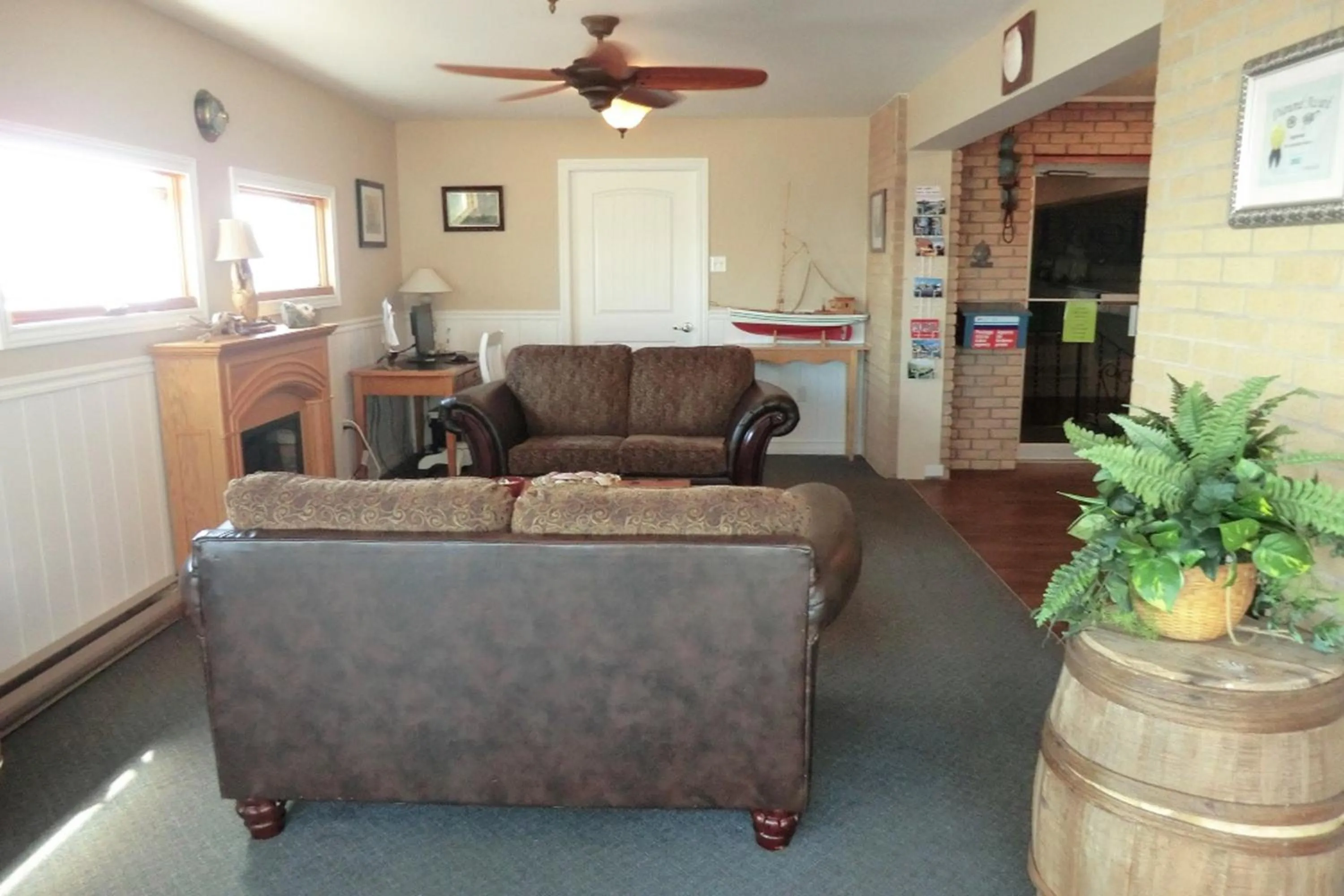 Lobby or reception in Admiral Digby Inn Restaurant and Cottages