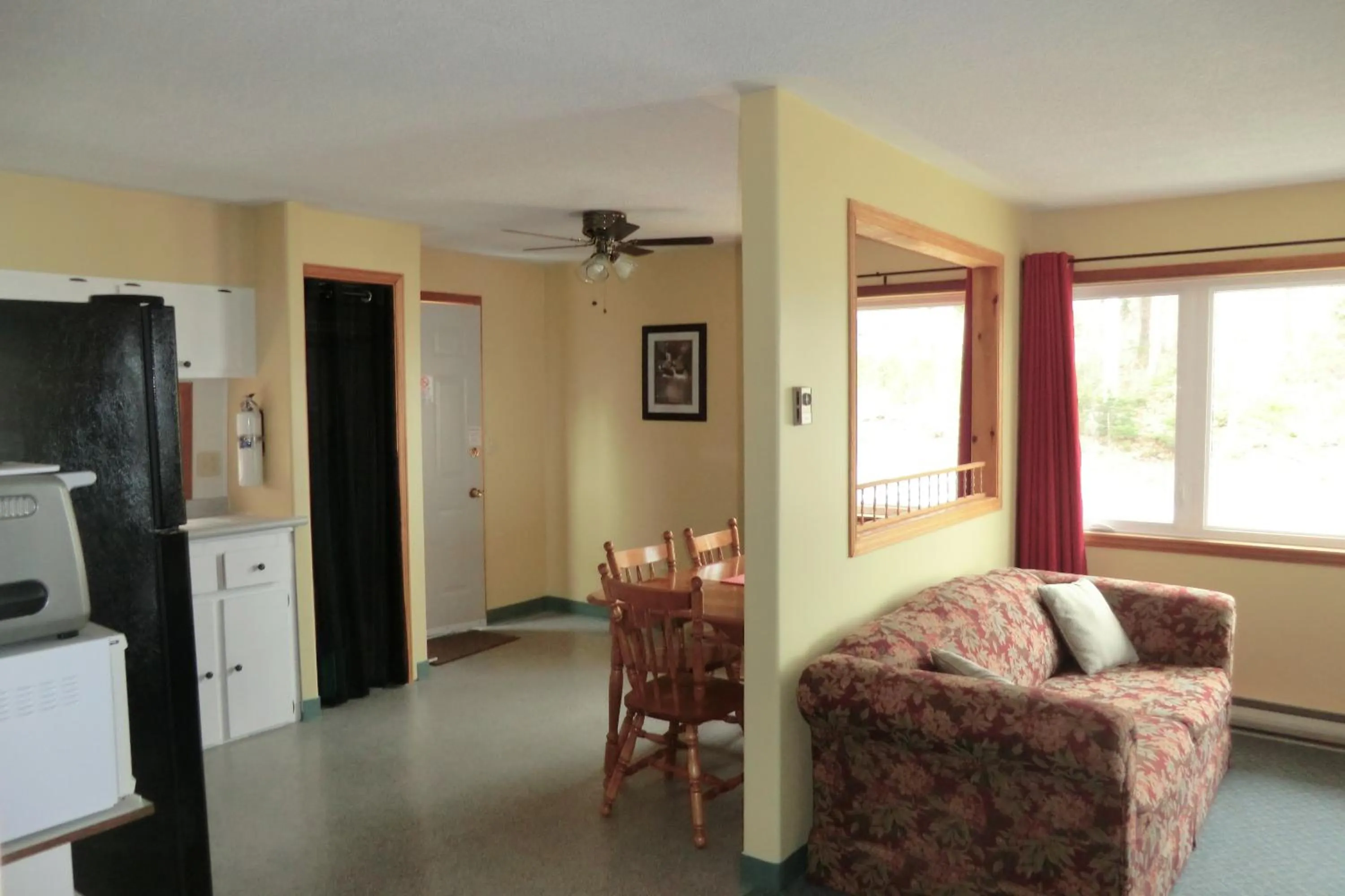 Living room in Admiral Digby Inn Restaurant and Cottages