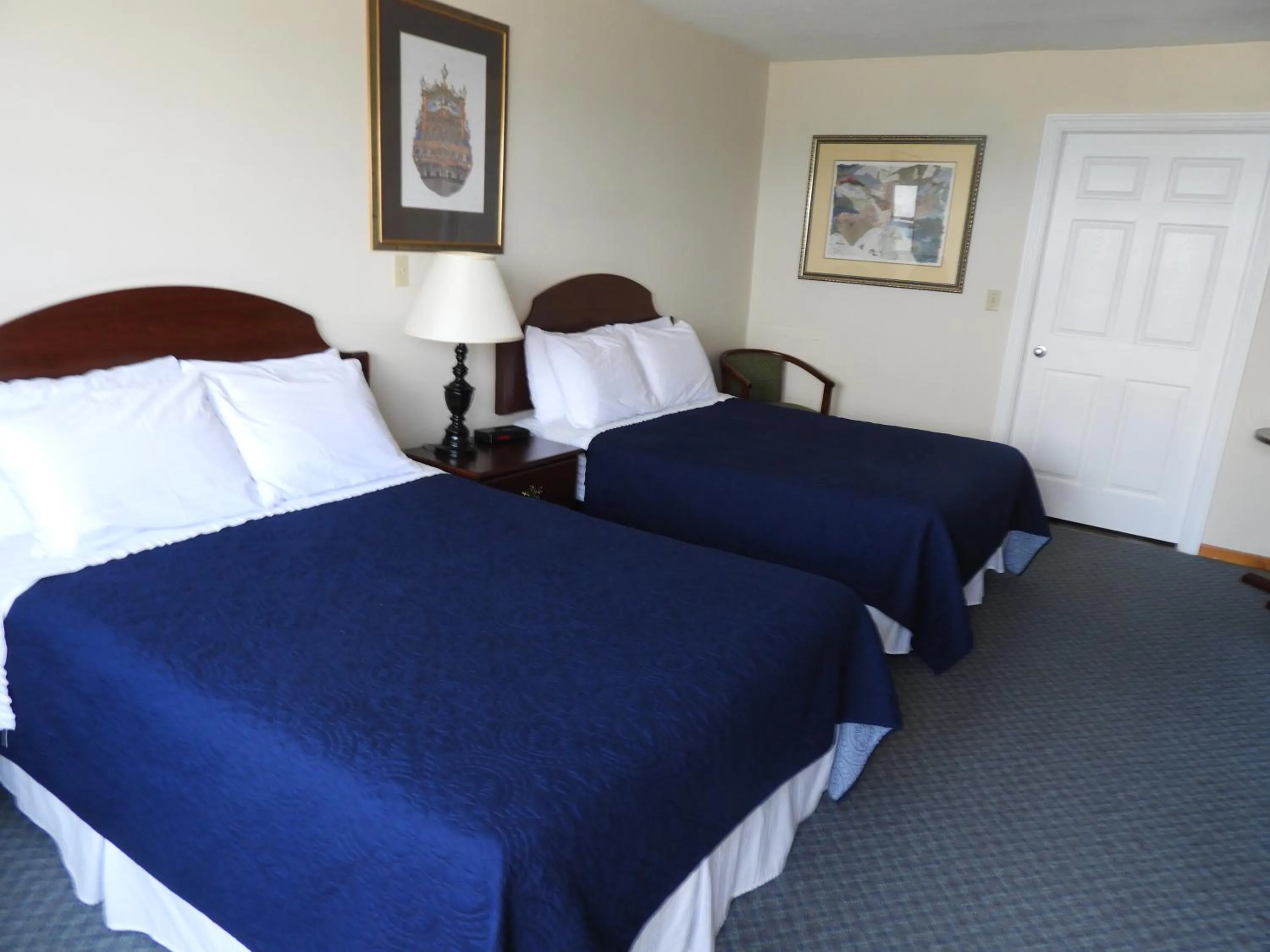 Bedroom, Bed in Admiral Digby Inn Restaurant and Cottages