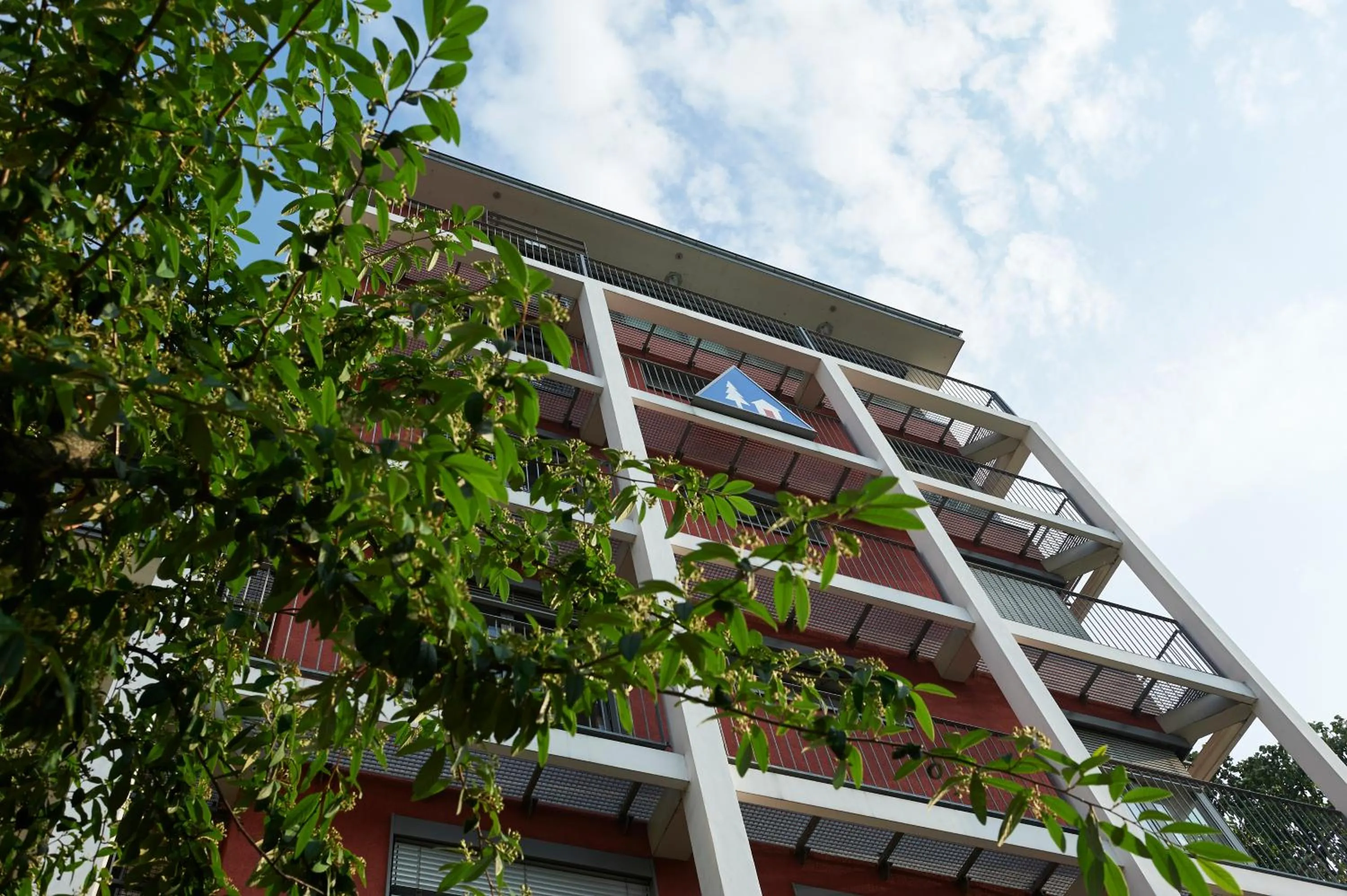 Facade/entrance in Jugendherberge Frankfurt - Haus der Jugend