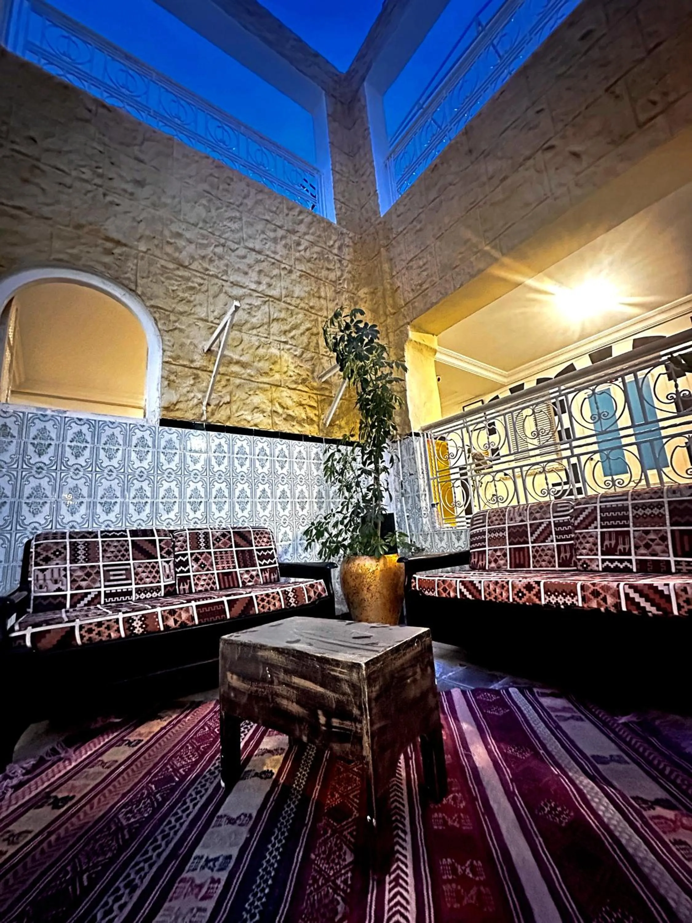 Patio in Hotel Paris