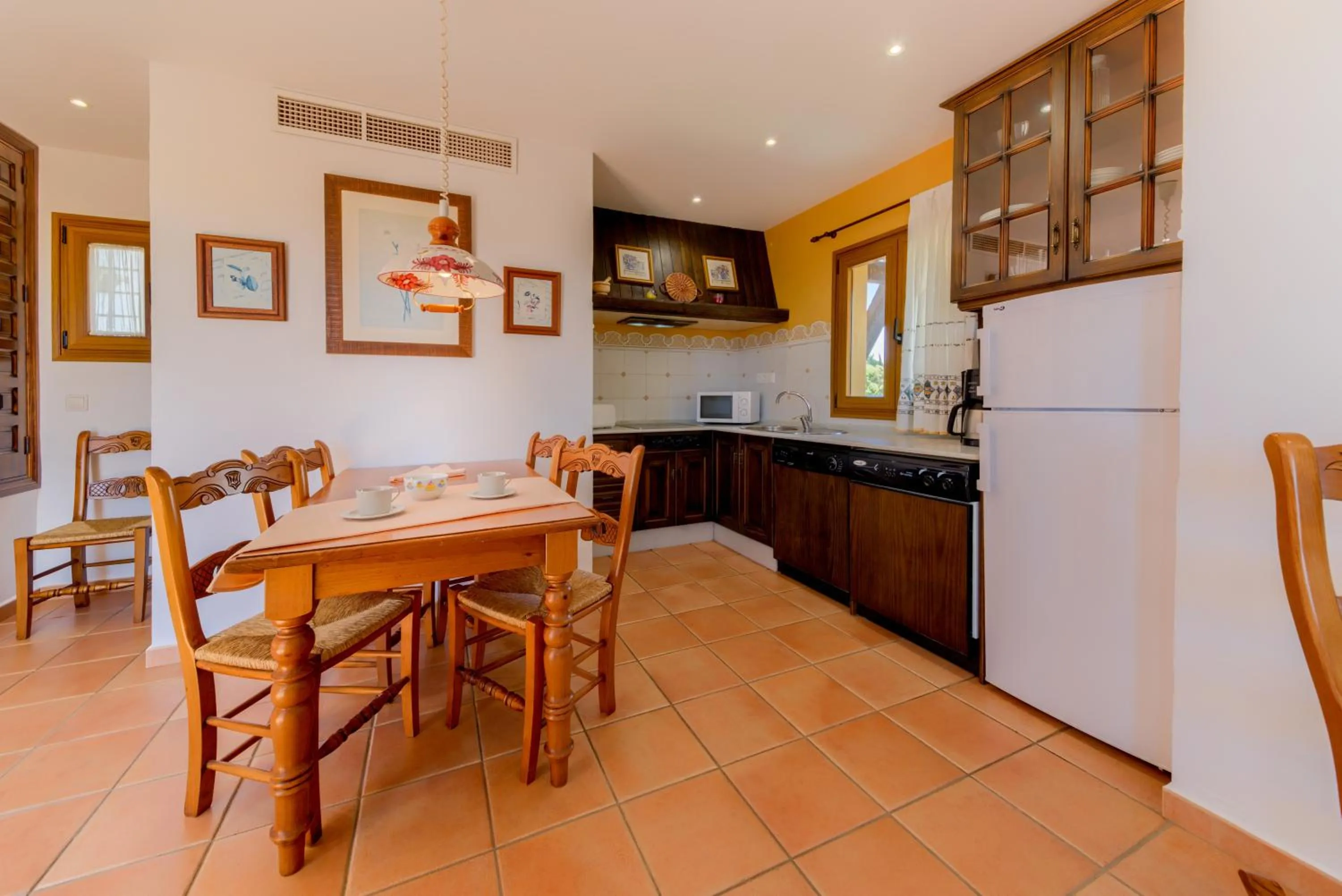 Kitchen or kitchenette in Apartamentos Villafaro Conil