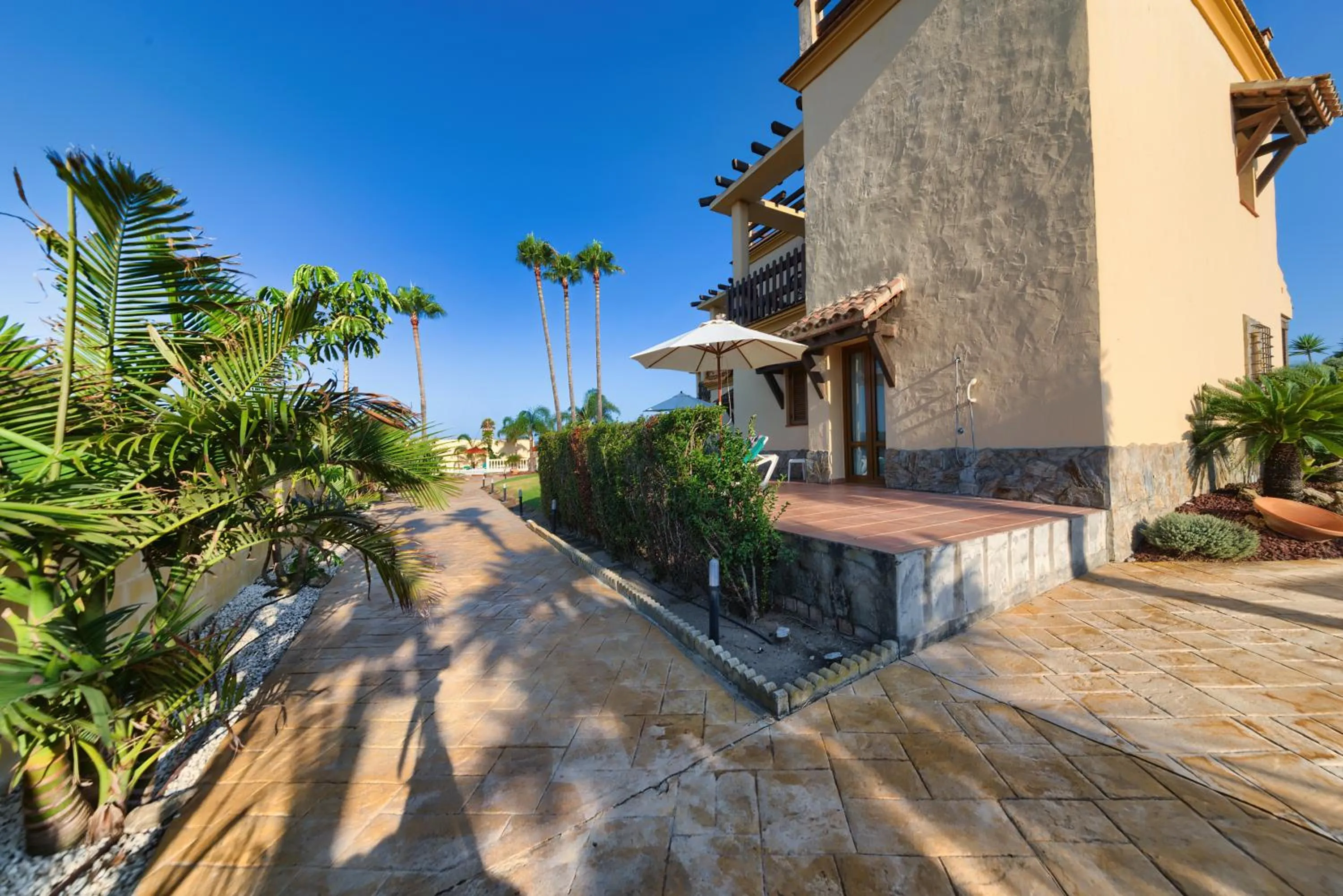 Garden in Apartamentos Villafaro Conil