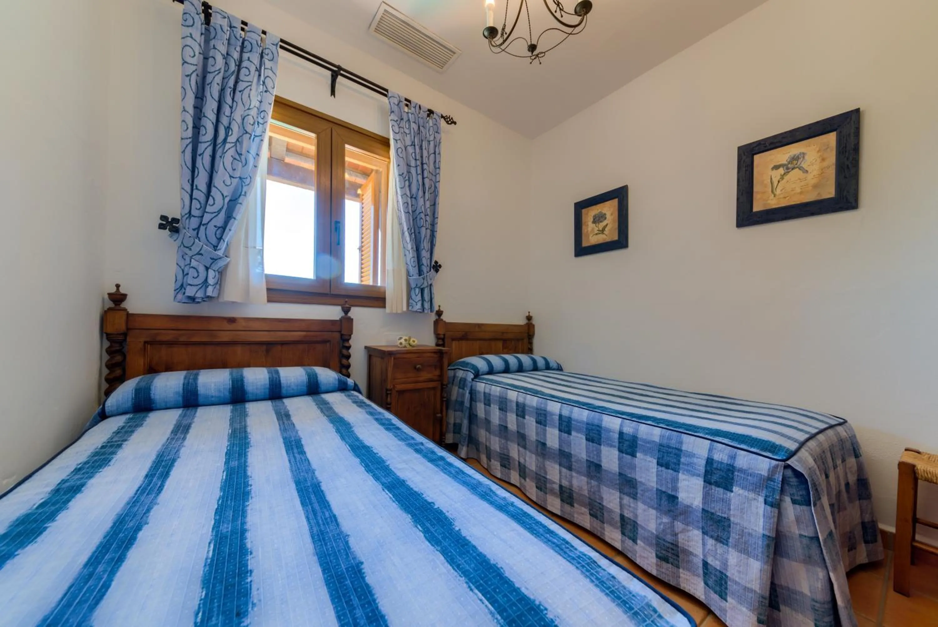 Bedroom, Bed in Apartamentos Villafaro Conil