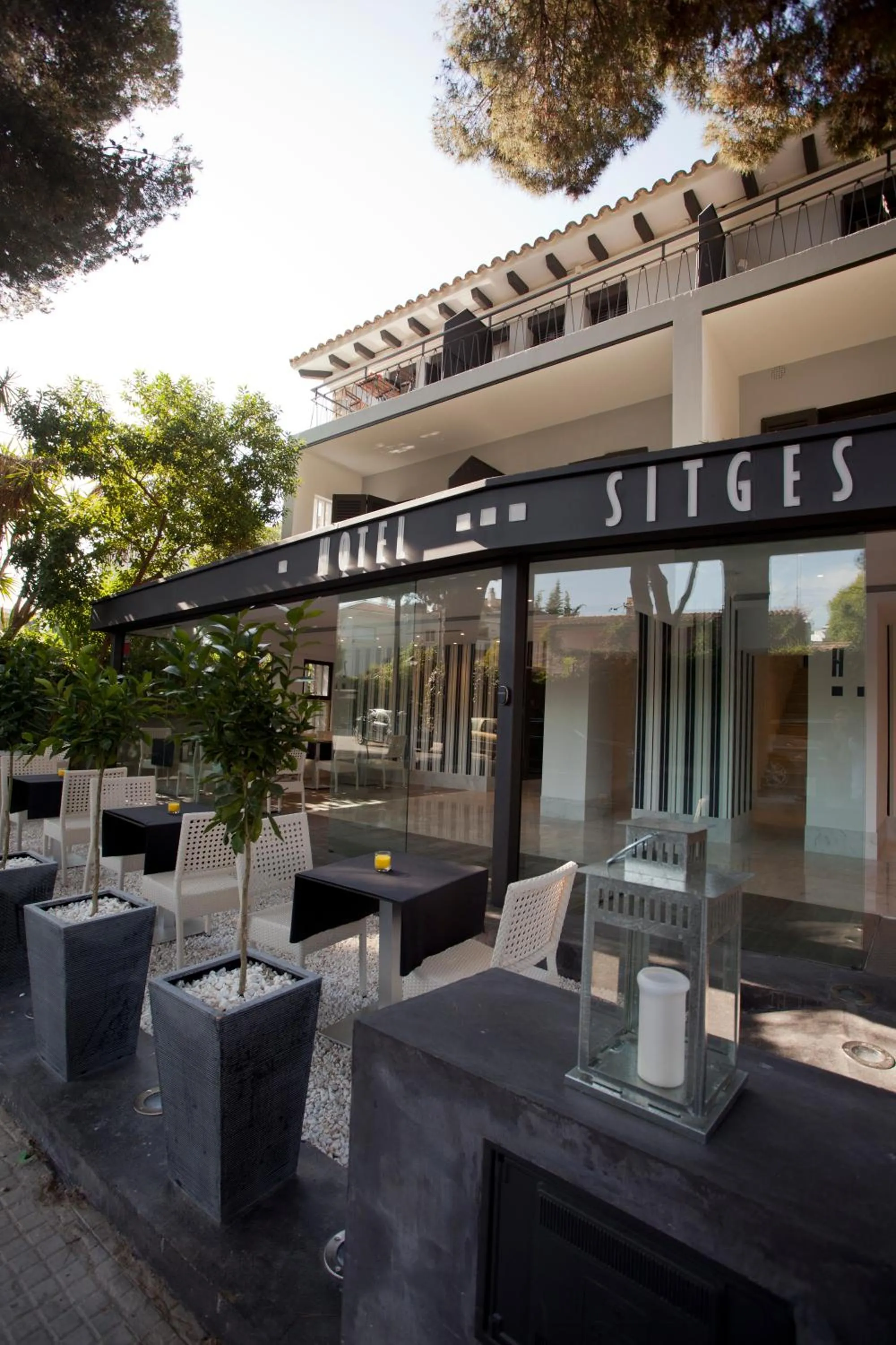 Facade/entrance in Hotel Sitges