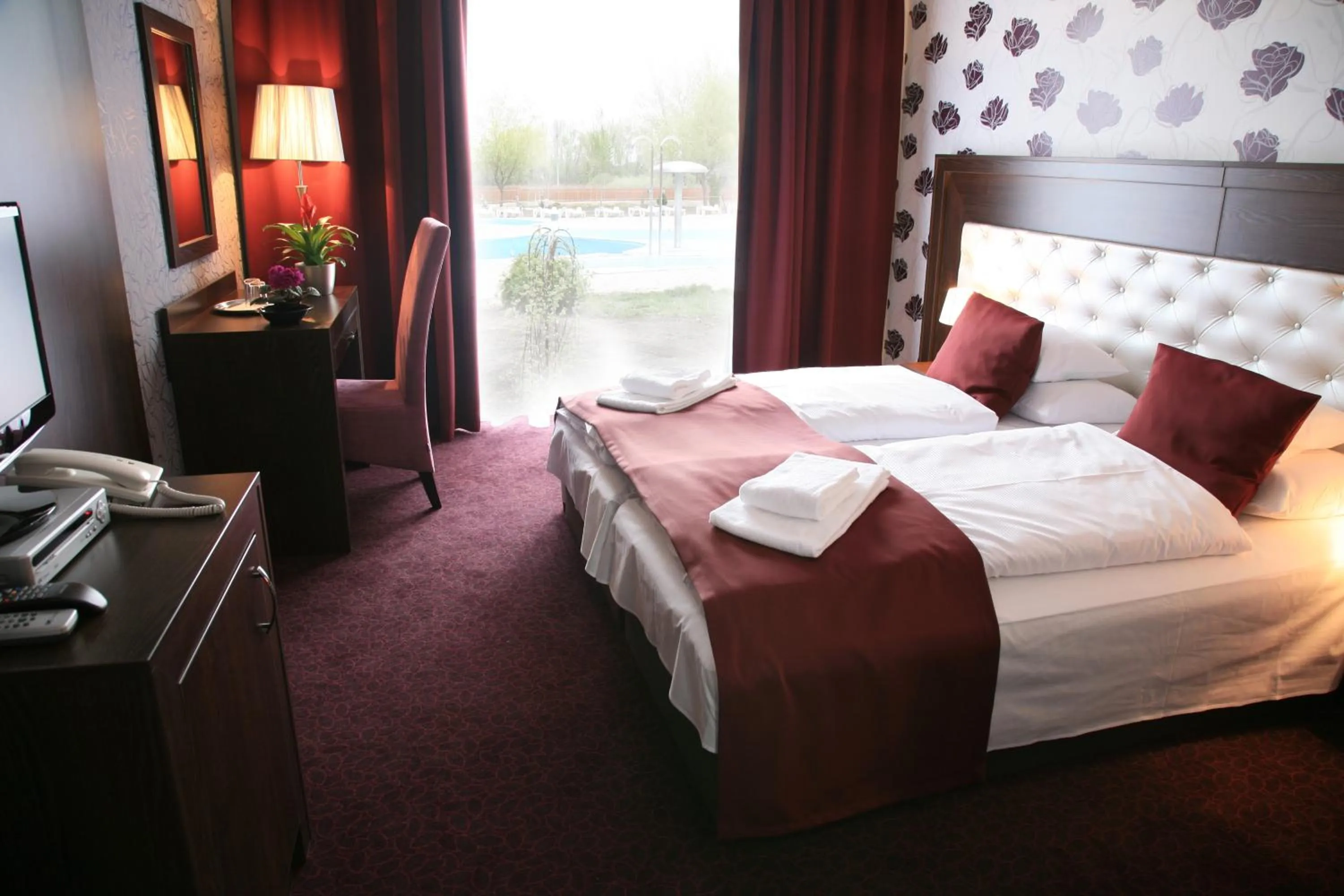 Bedroom, Bed in Session Hotel Ráckeve