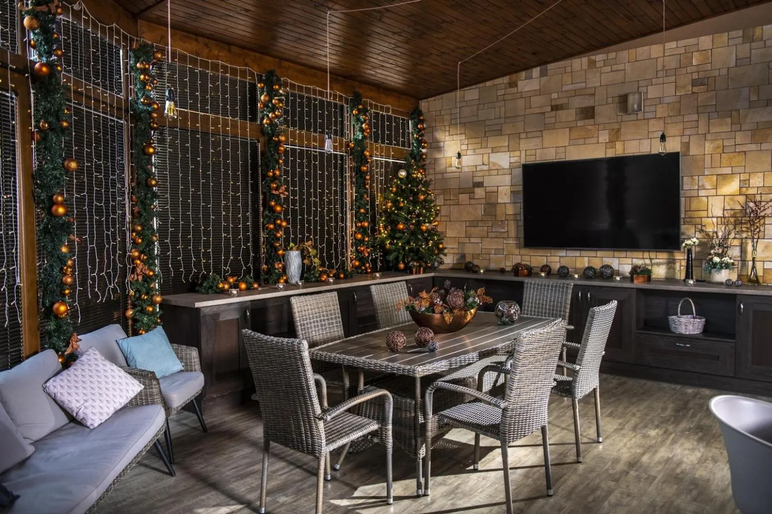 Restaurant/places to eat in Session Hotel Ráckeve