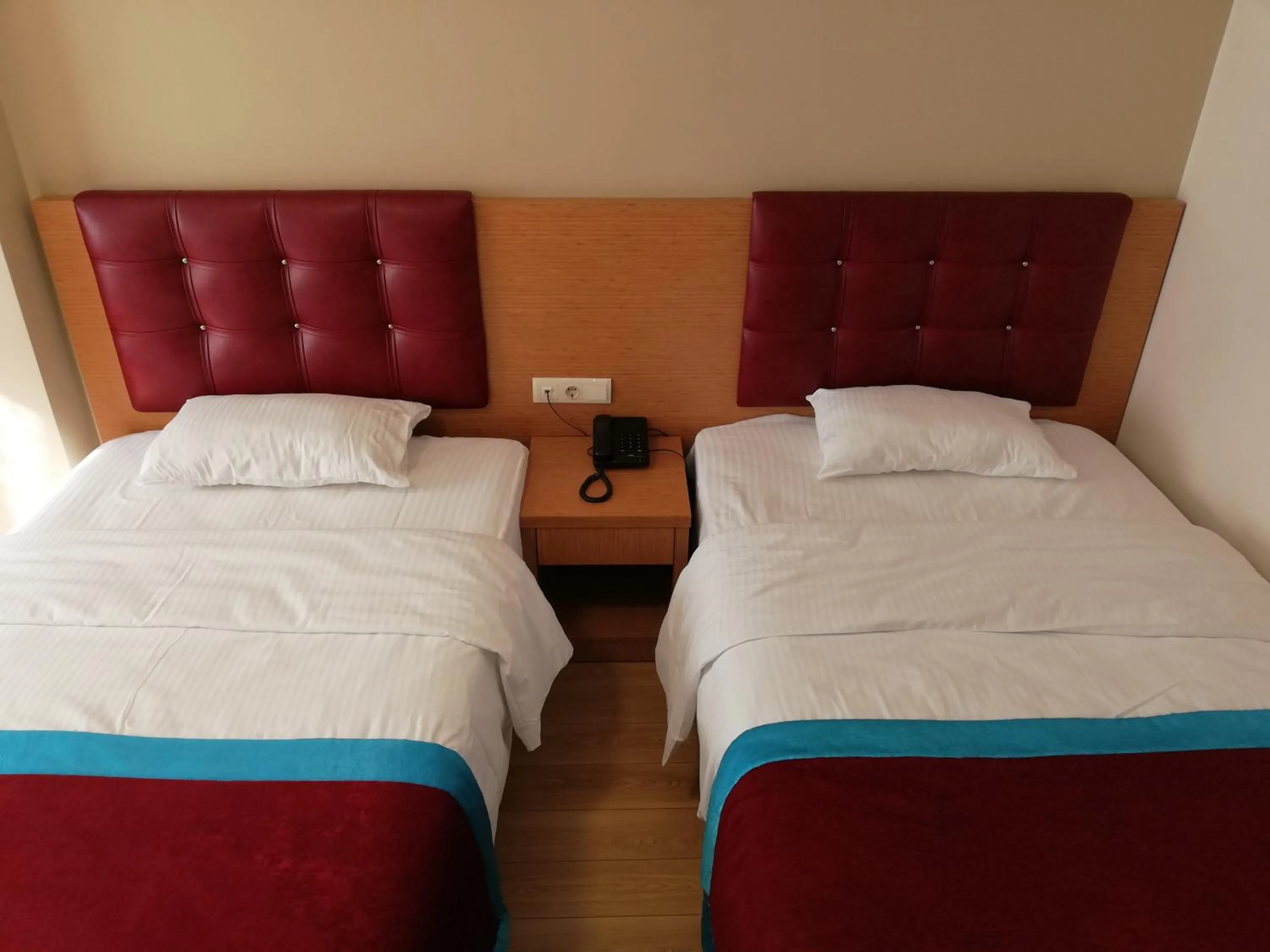 Bed in BURSA ŞAHiN HOTEL