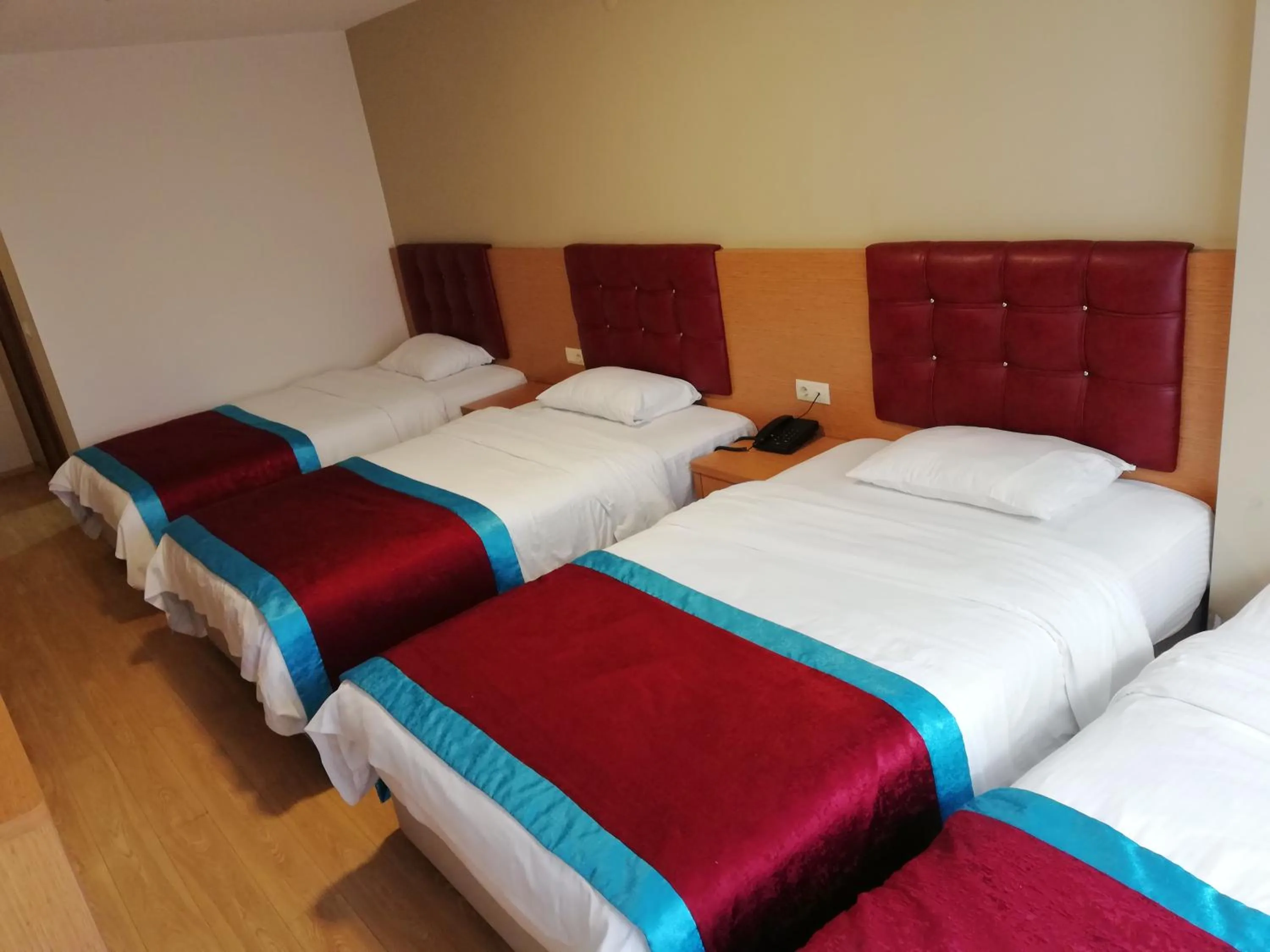 Photo of the whole room, Bed in BURSA ŞAHiN HOTEL