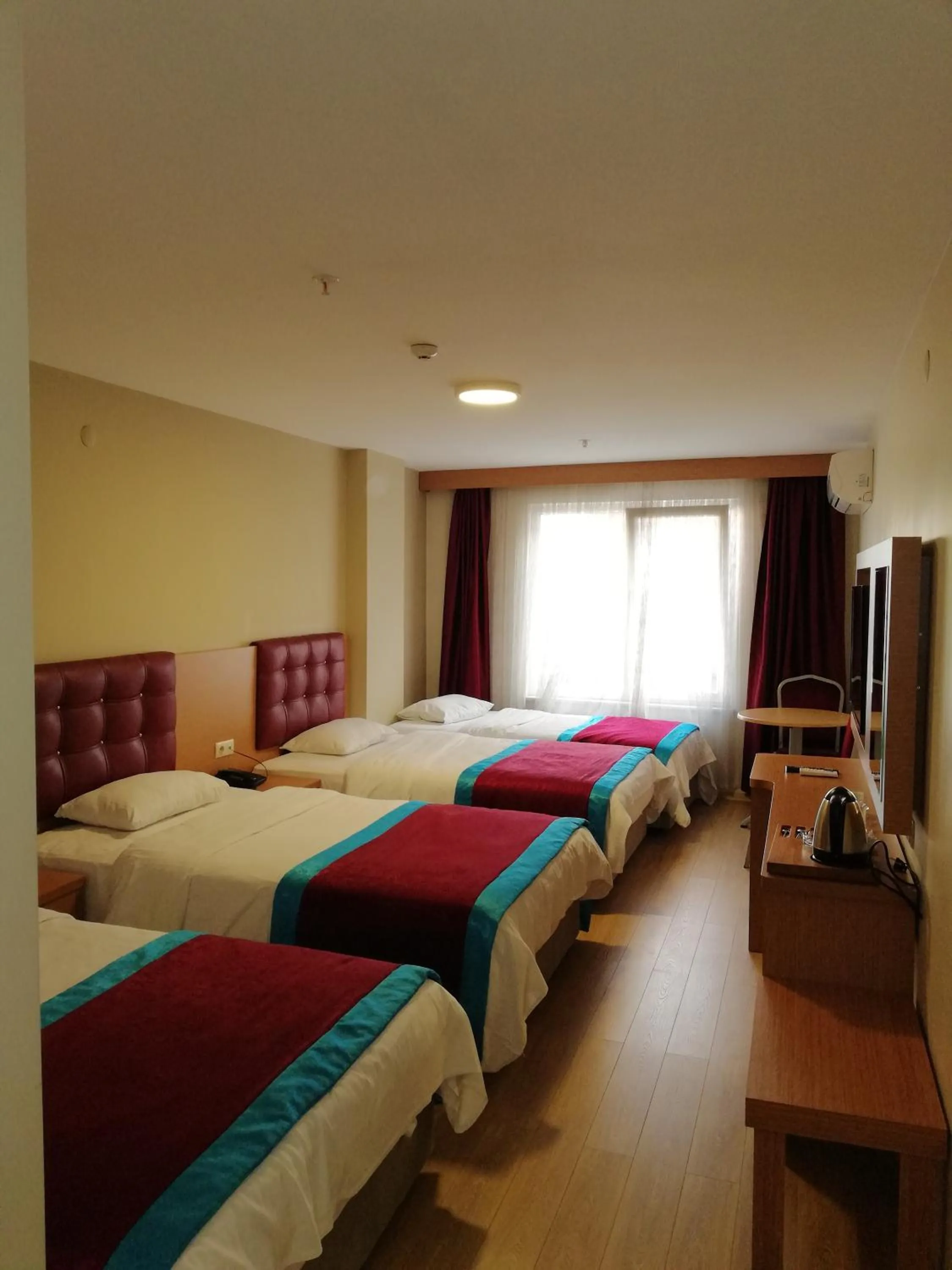 Bed in BURSA ŞAHiN HOTEL