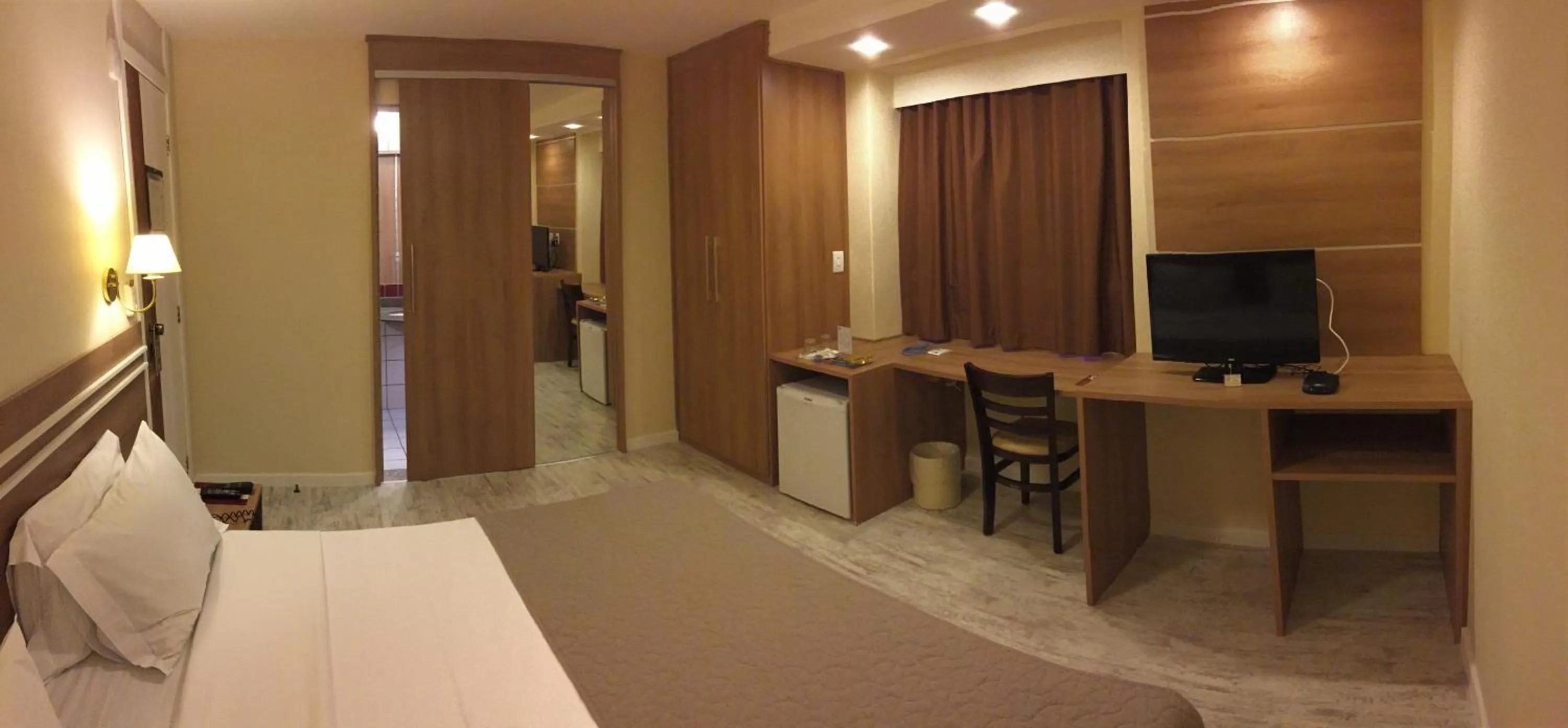 Photo of the whole room in Palace Hotel Campos dos Goytacazes