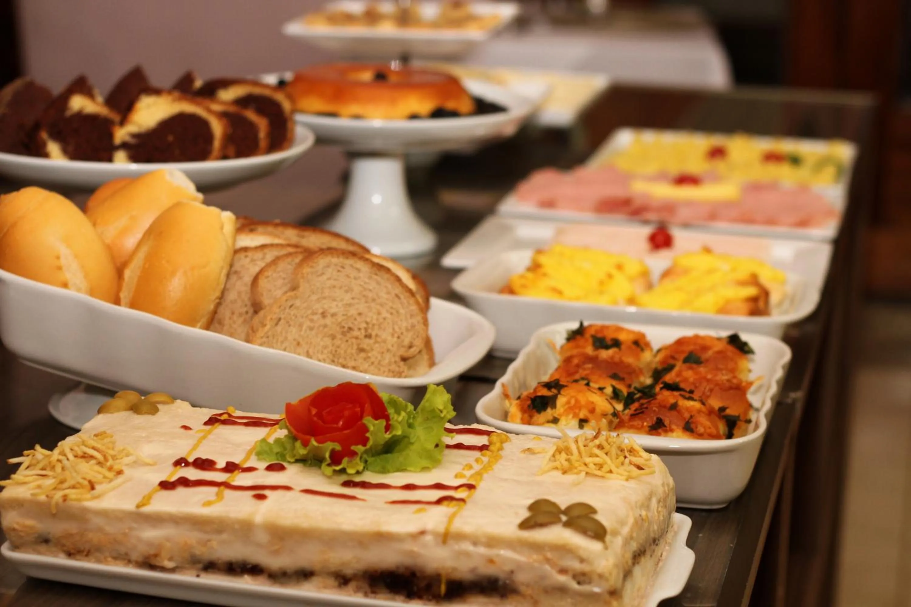 Breakfast in Palace Hotel Campos dos Goytacazes