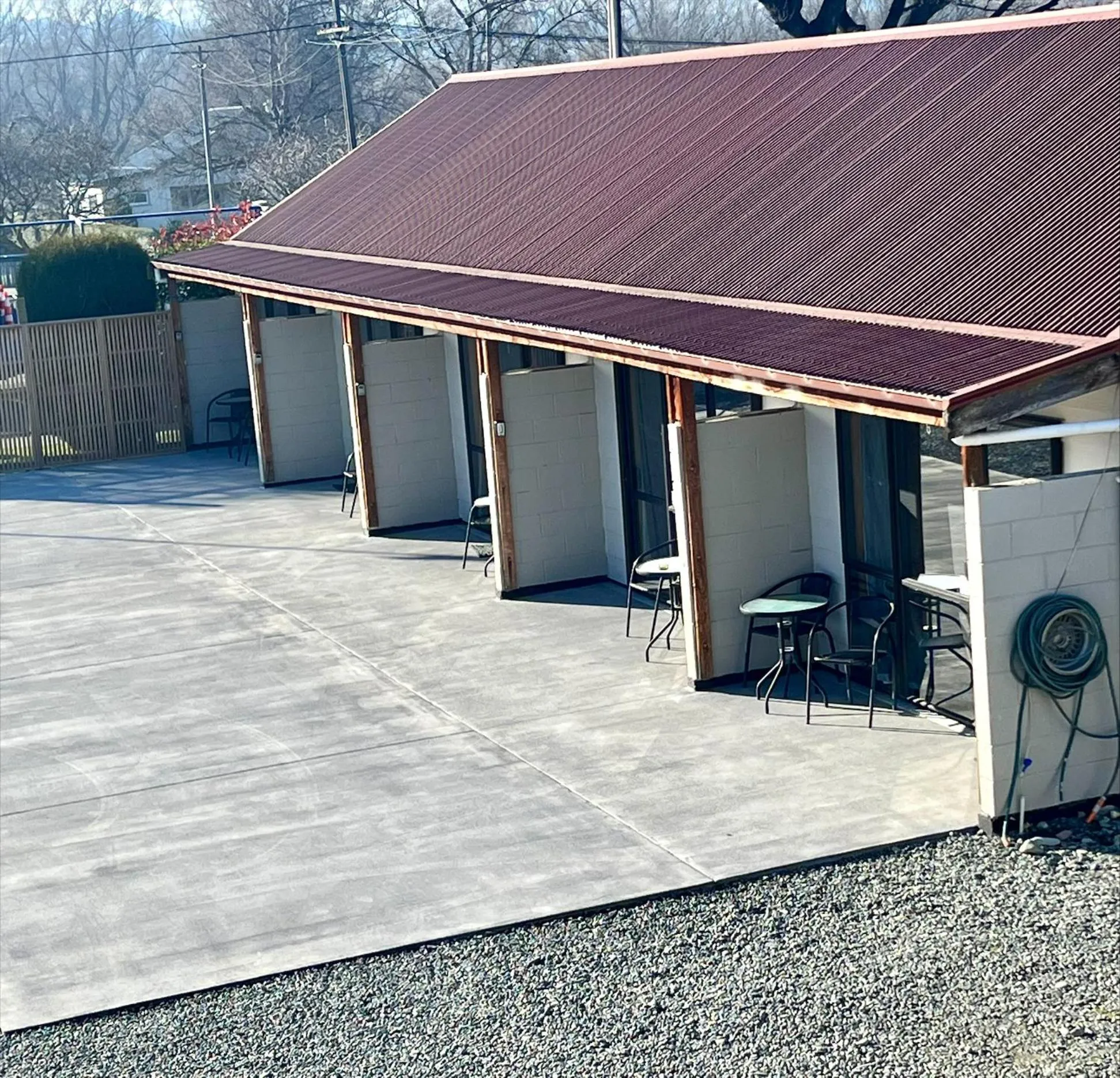 Property building in Pinewood Motels