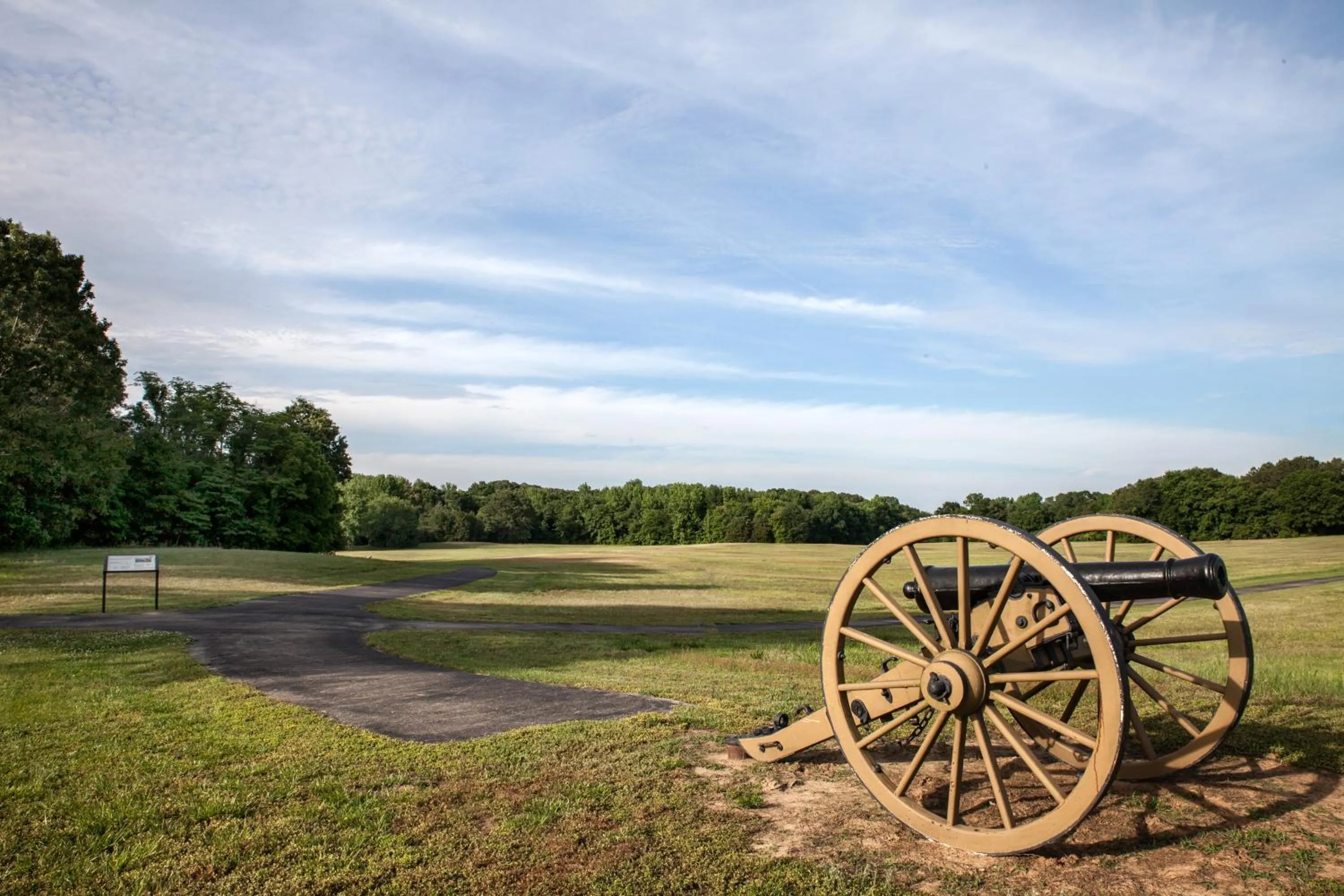 Nearby landmark in Knights Inn Wildersville