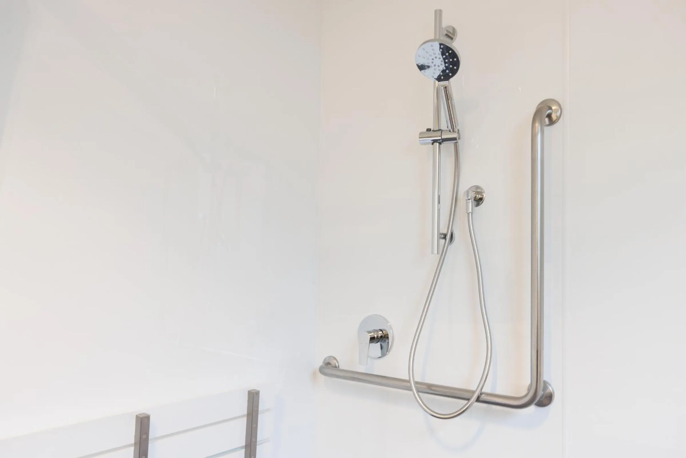 BK's Pohutukawa Lodge