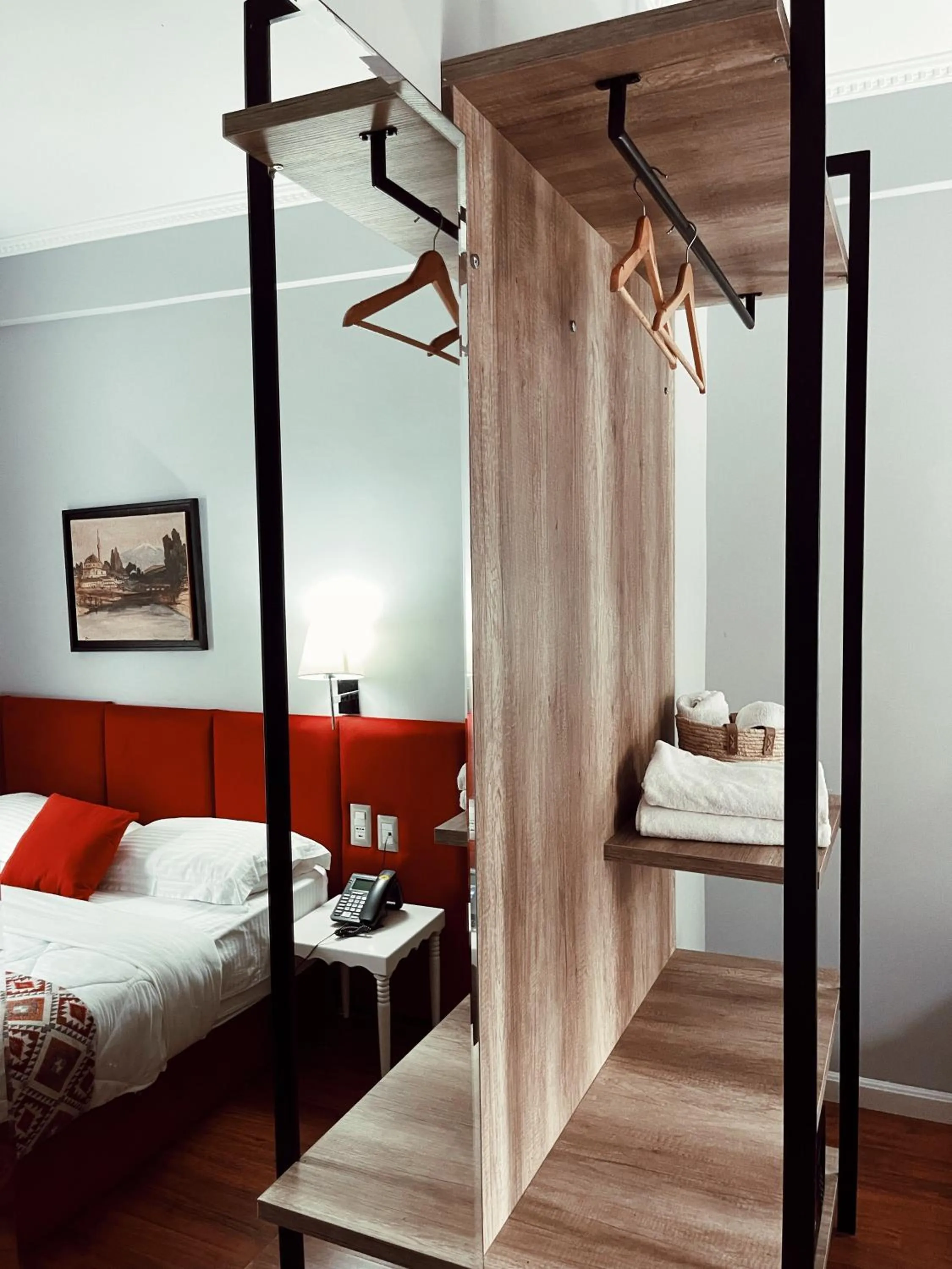 Bedroom, Bed in Ruby Palace