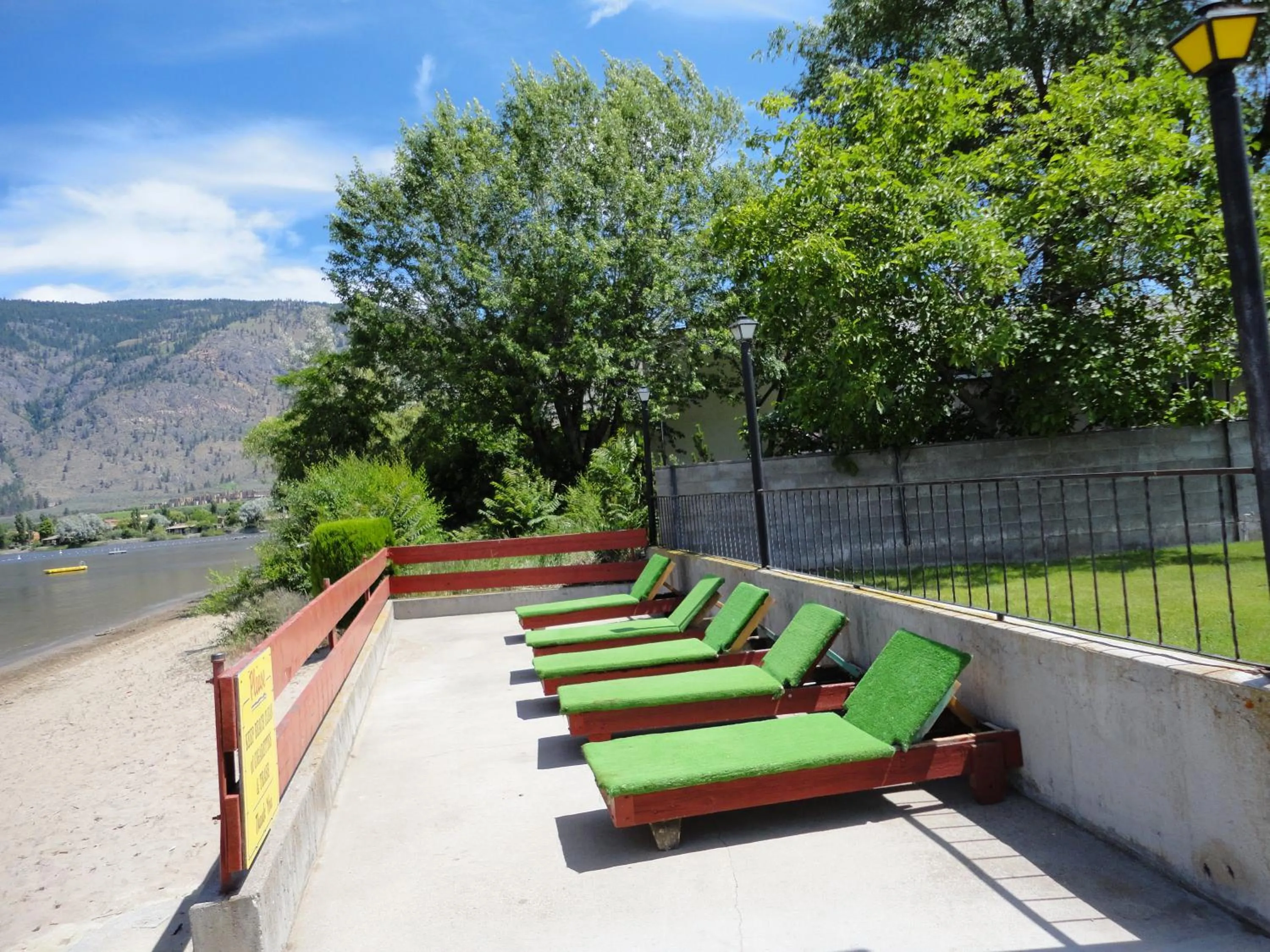 Seating area in Spanish Fiesta Resort