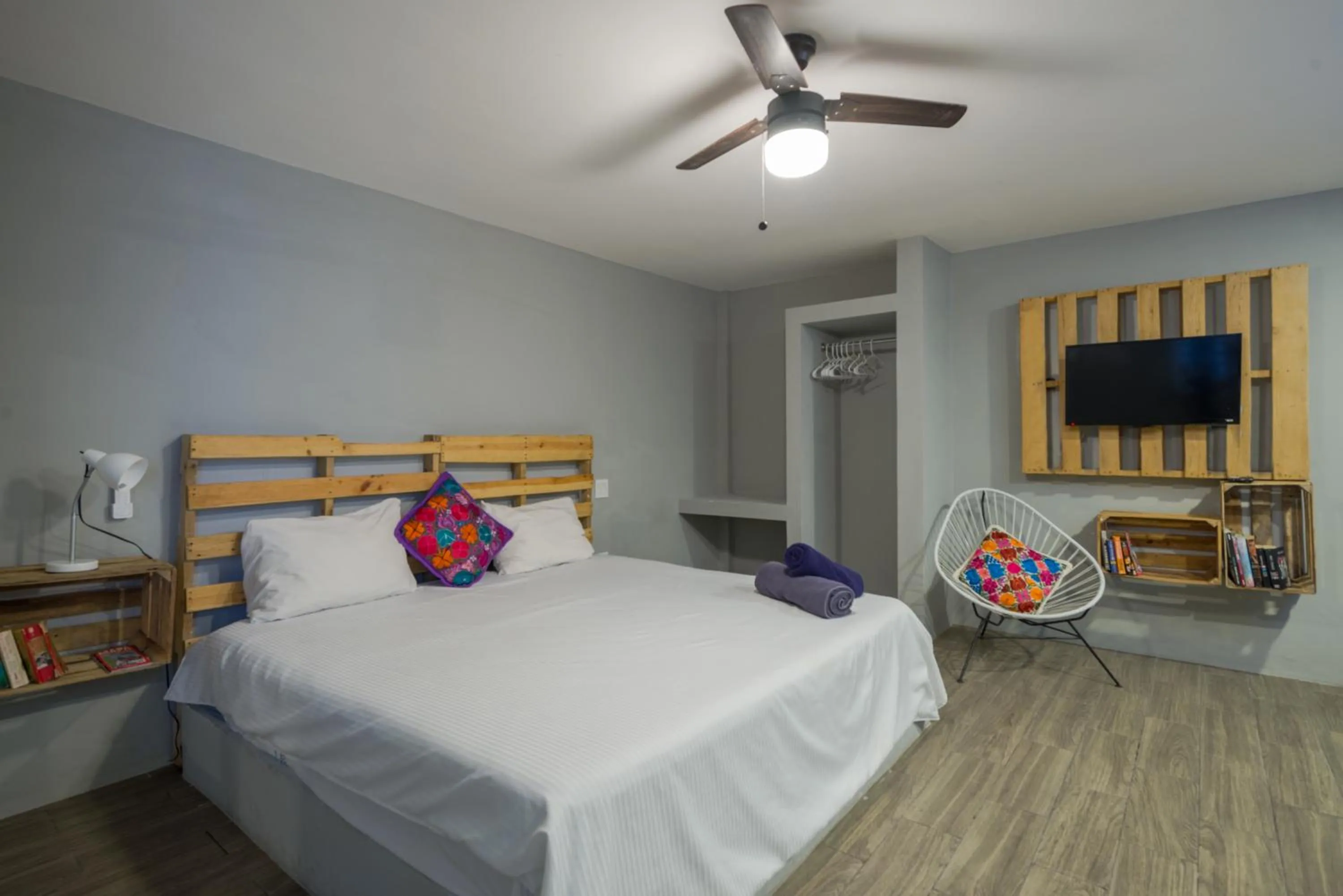 Photo of the whole room, Bed in Gaia Studios