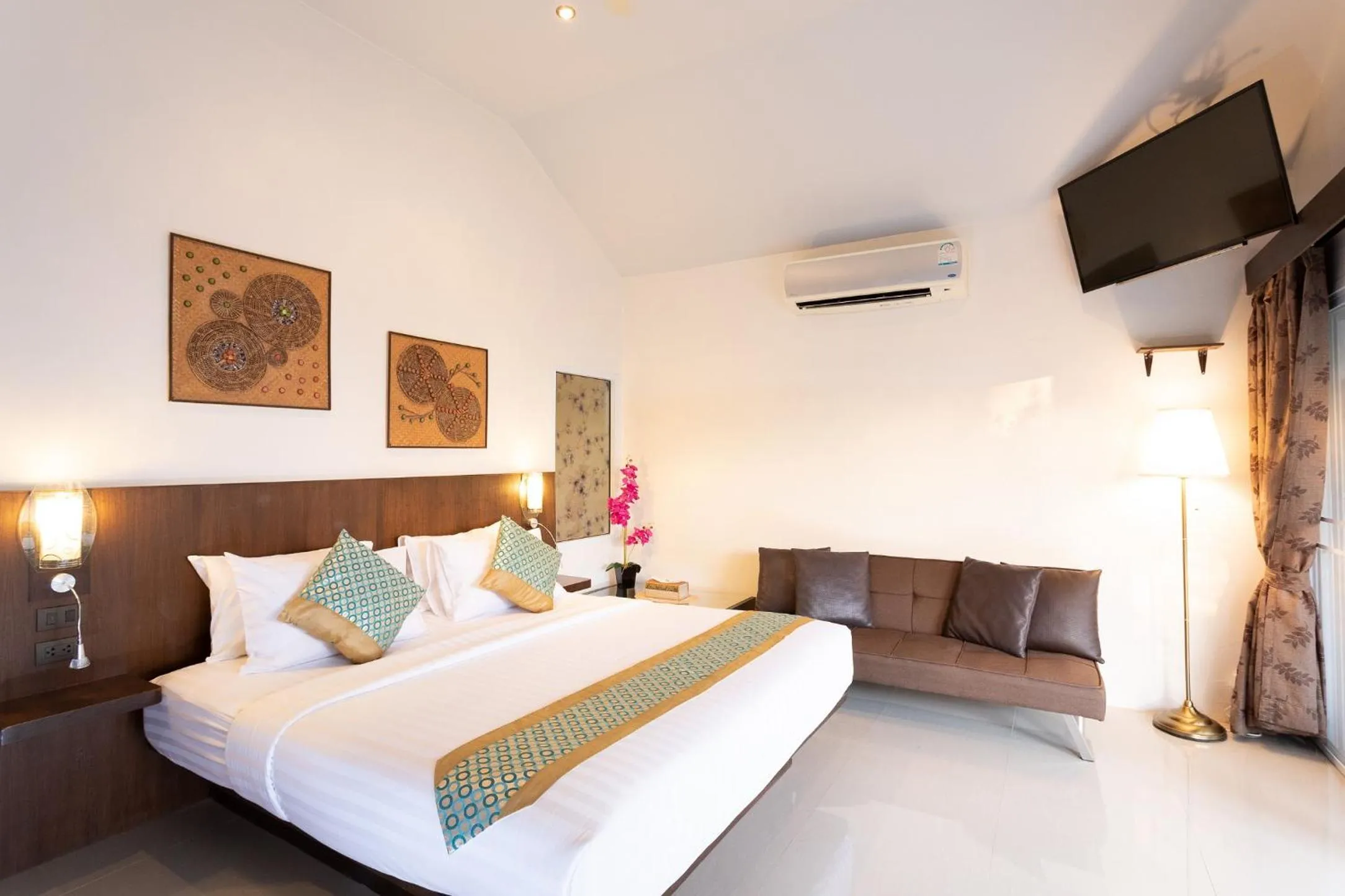 Bed in Palm Coco Mantra