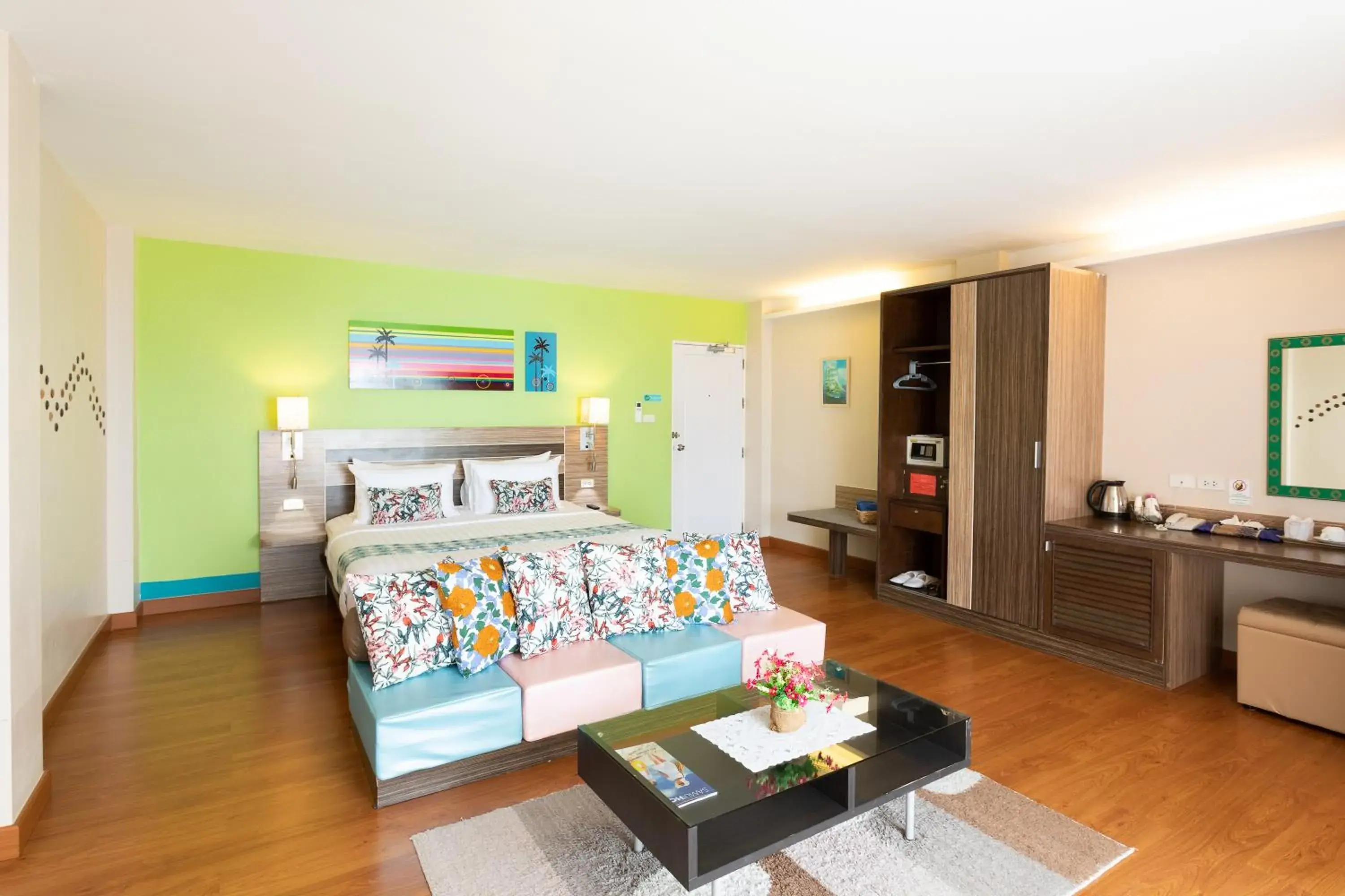 Deluxe Double or Twin Room in Palm Coco Mantra Deluxe Double or Twin Room in Palm Coco Mantra