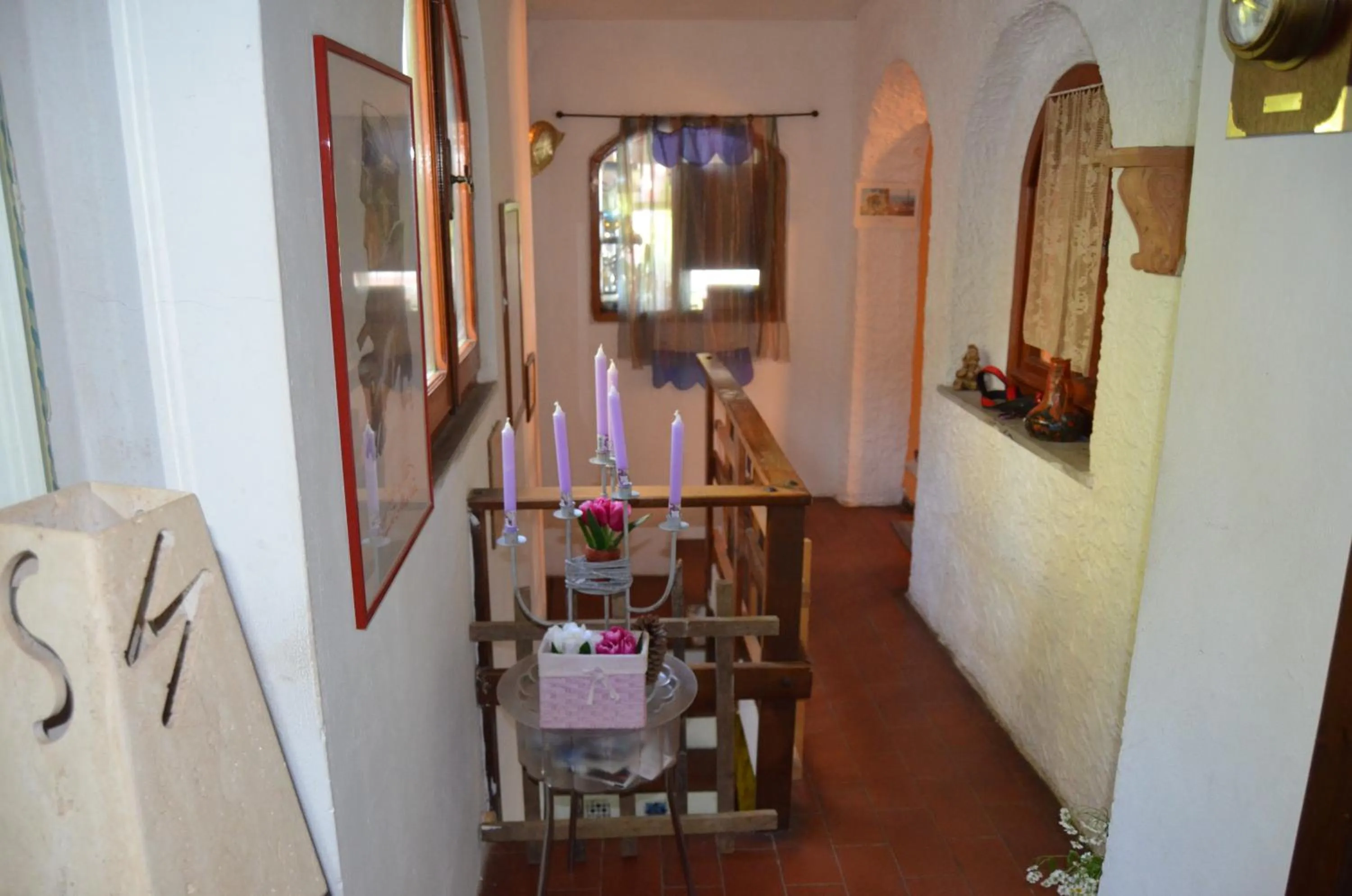 Seating area in LA CASTELLANA Una Finestra sul Mare- Air Conditioned