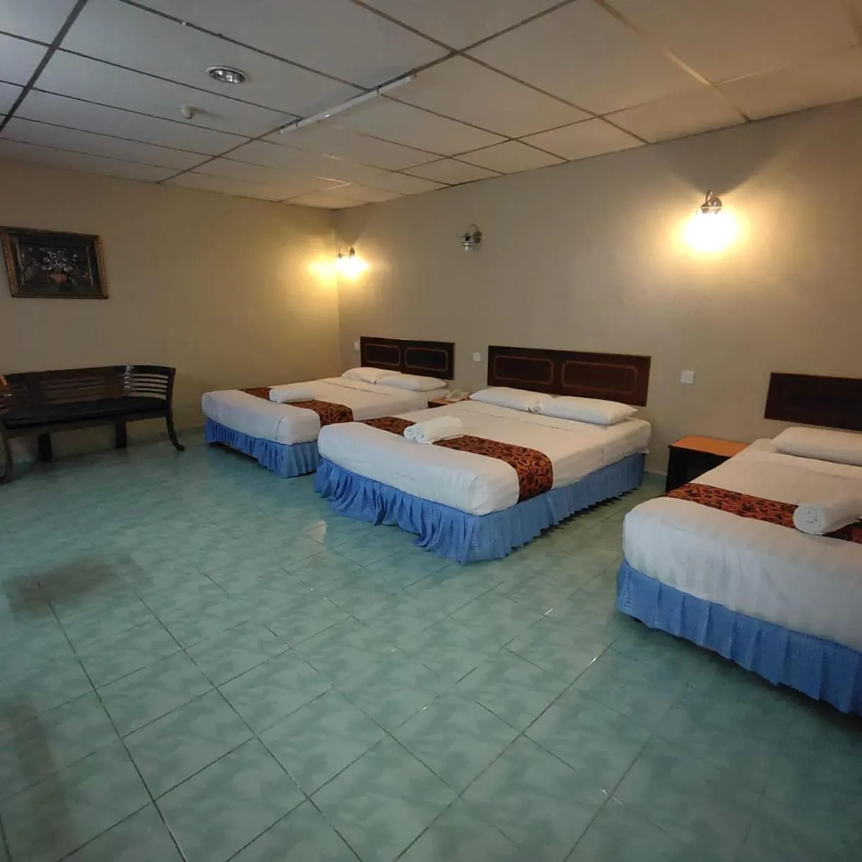 Bed in Hotel K T Mutiara