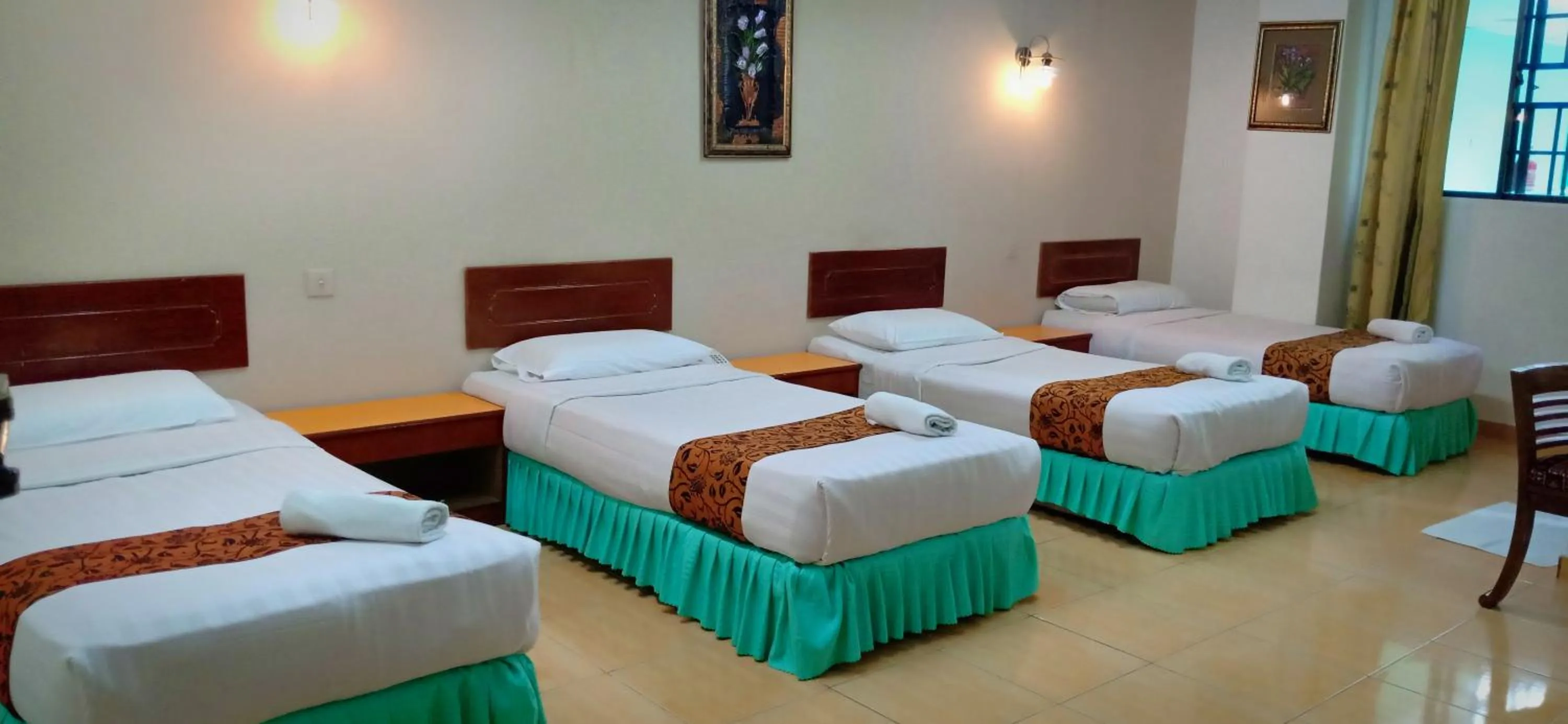 Bed in Hotel K T Mutiara