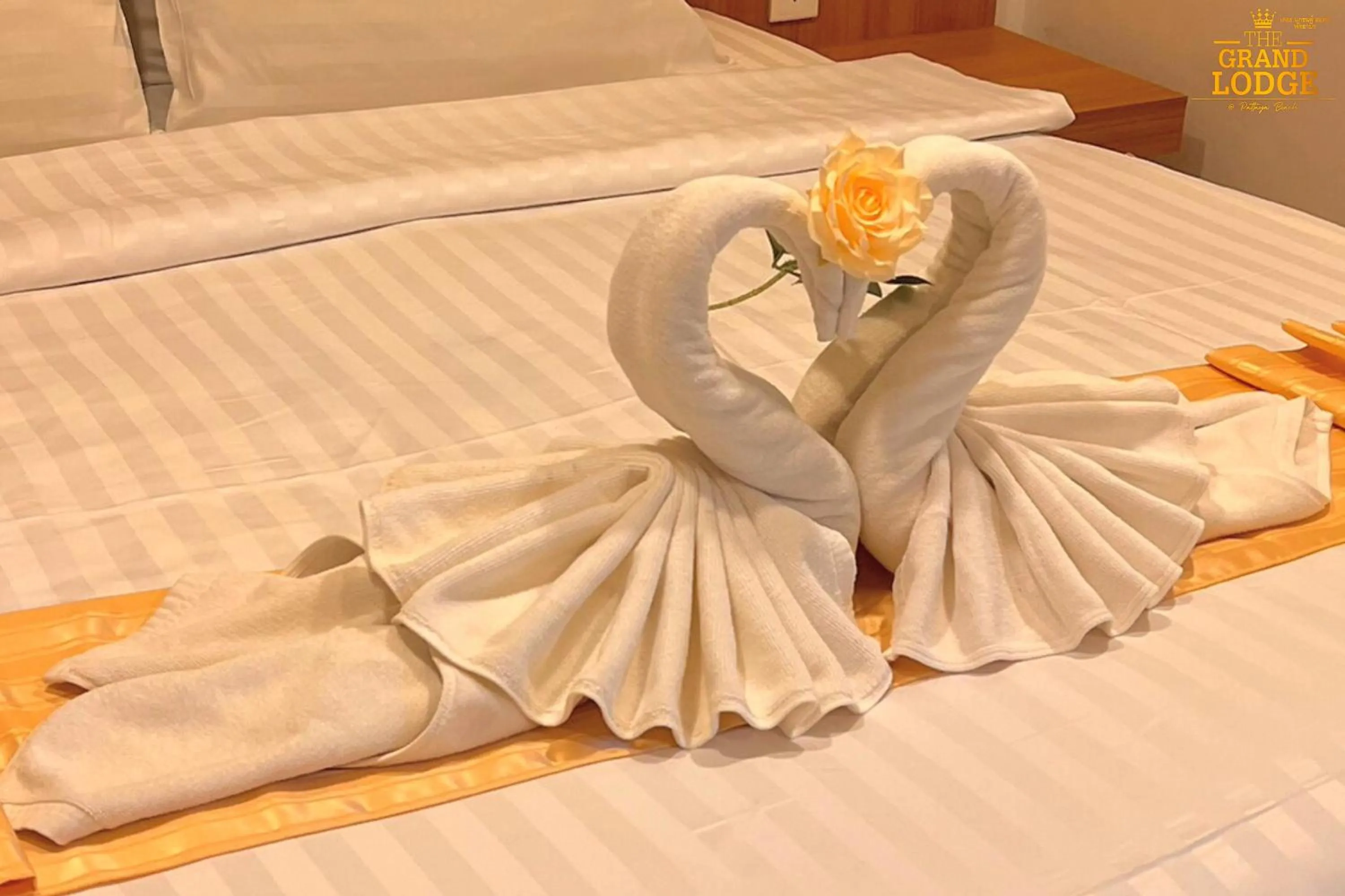 Bedroom, Bed in The Grand Lodge Pattaya