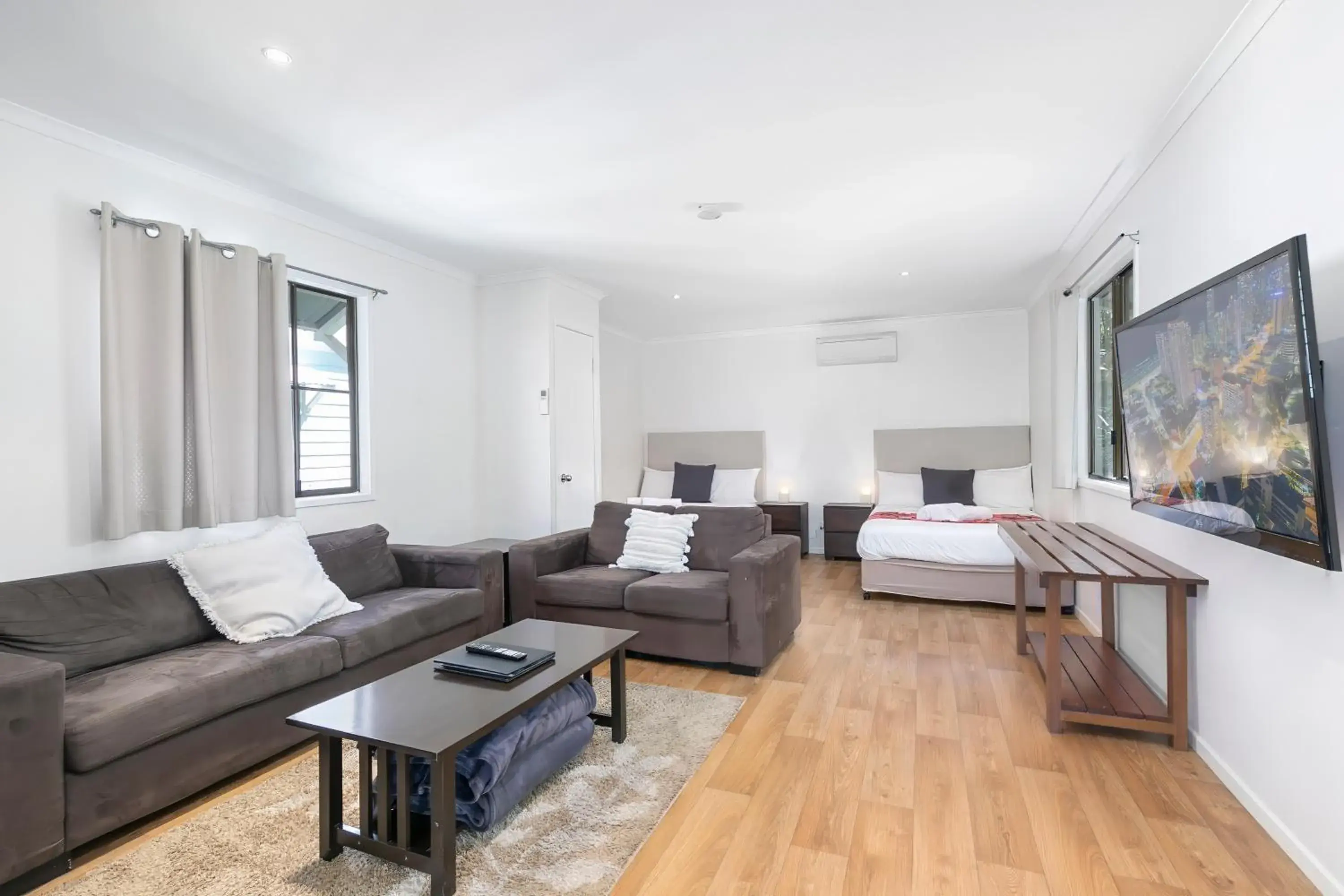 Twin Villa with Pool View in Mossman Resort Holiday Villas Twin Villa with Pool View in Mossman Resort Holiday Villas