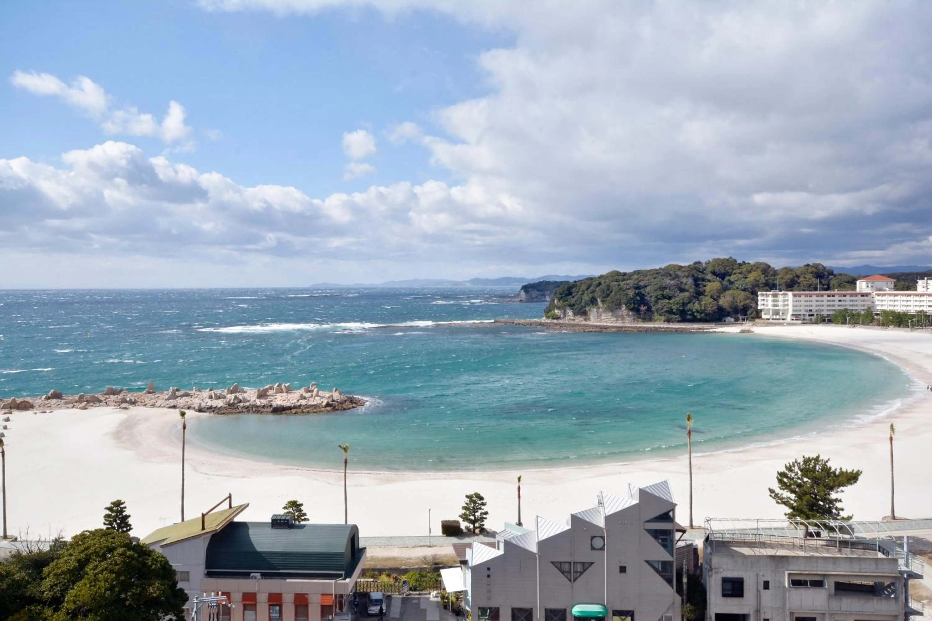 Natural landscape in Hotel Sanrakuso