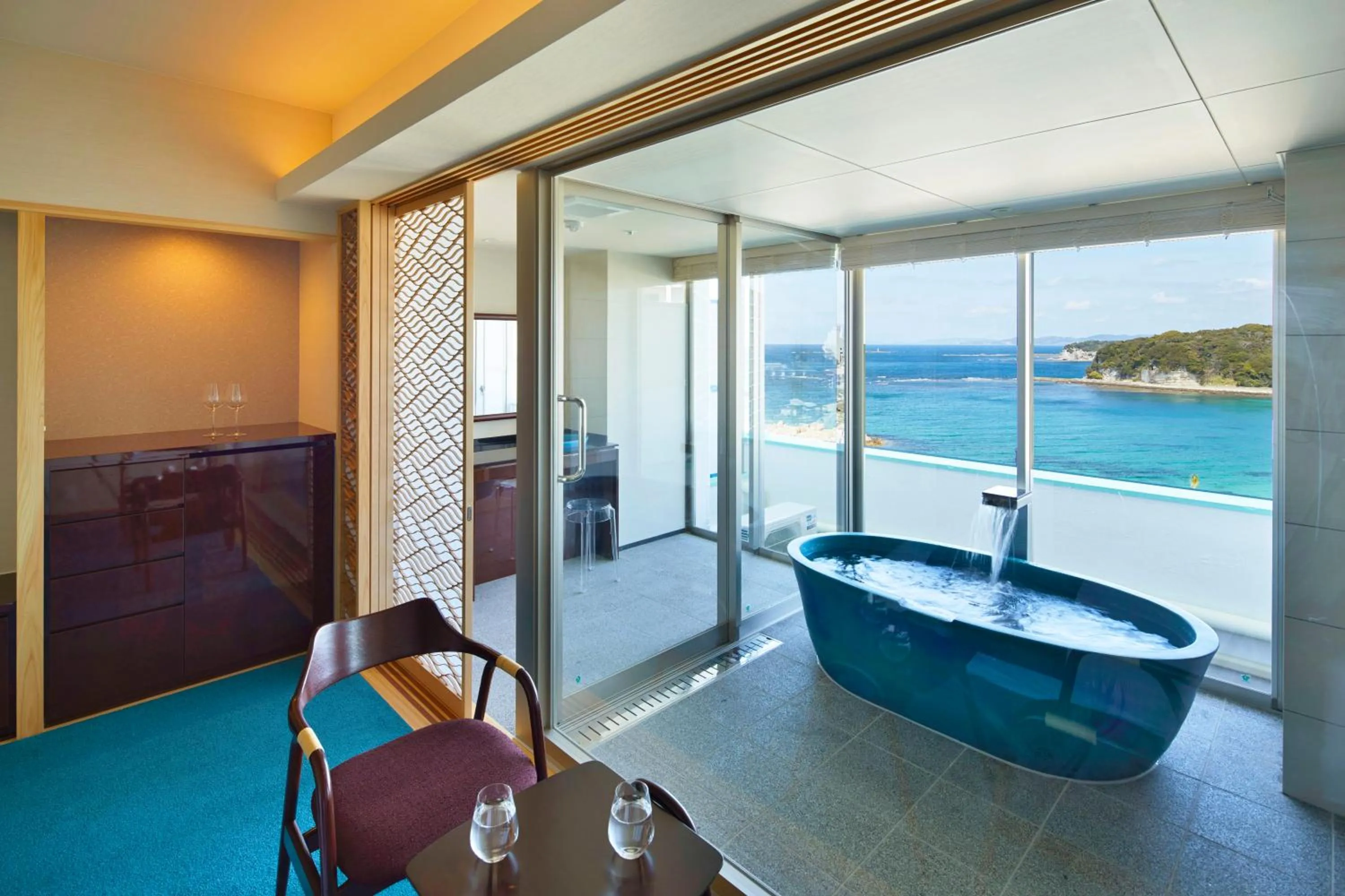 Natural landscape in Hotel Sanrakuso