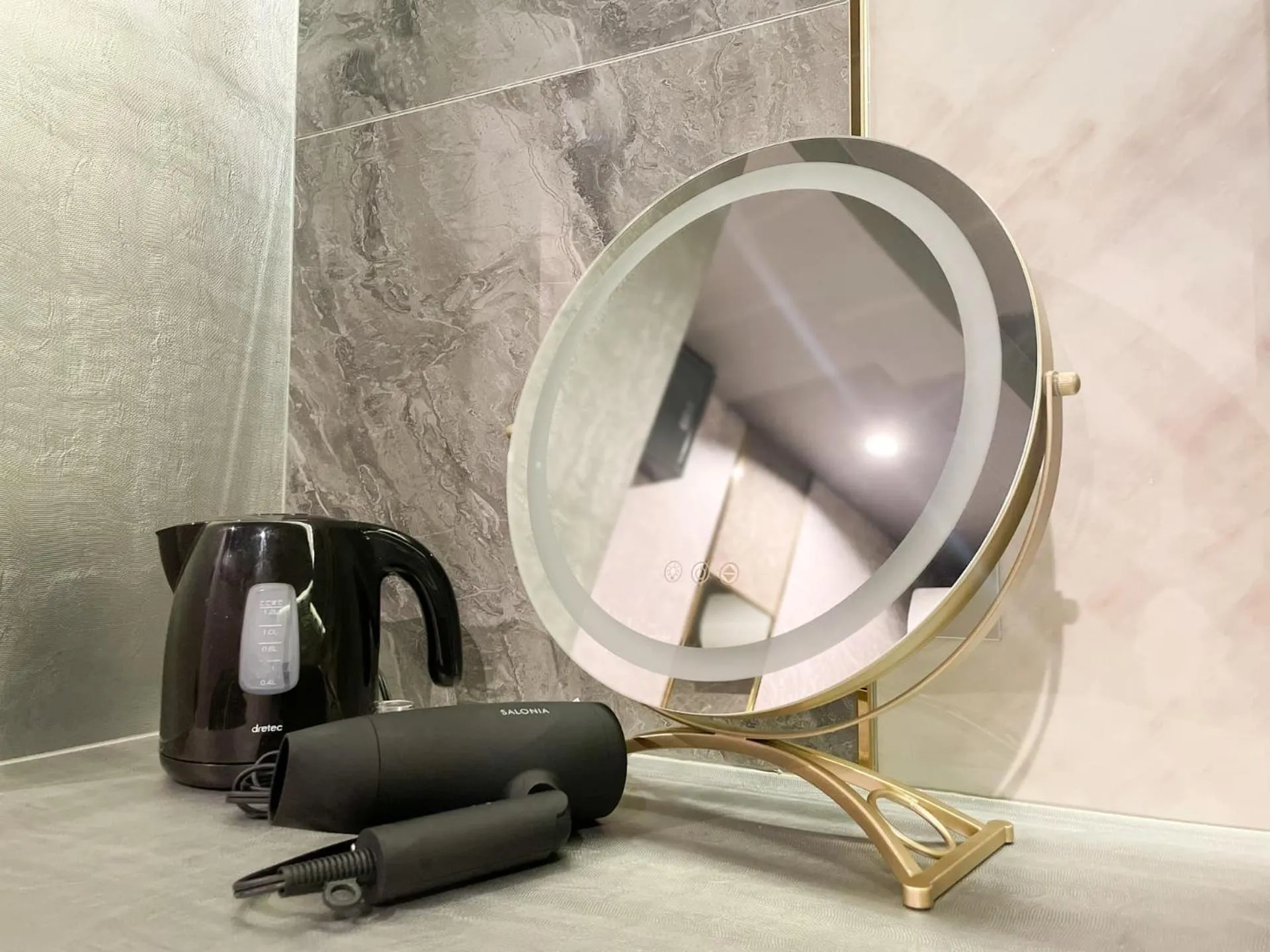 Photo of the whole room in Hotel Rocks