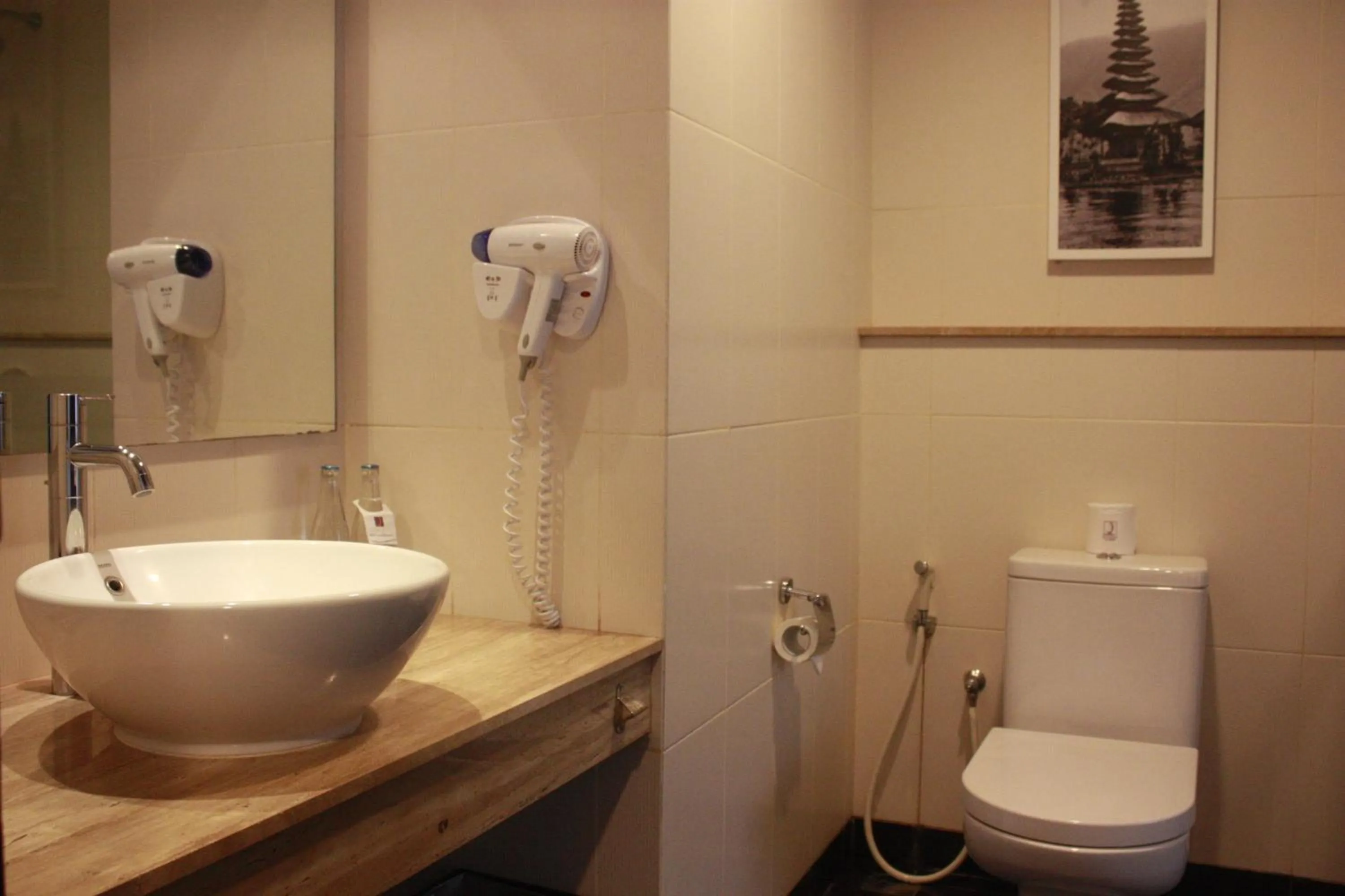 Bathroom in Quest Hotel Kuta by ASTON