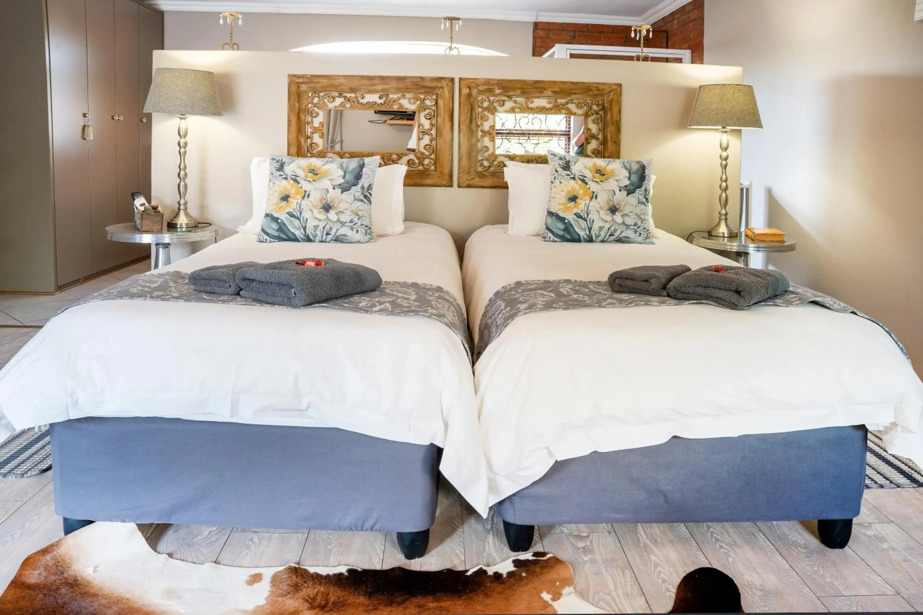 Deluxe Double or Twin Room - single occupancy in Klip en Kristal Guest House Deluxe Double or Twin Room - single occupancy in Klip en Kristal Guest House
