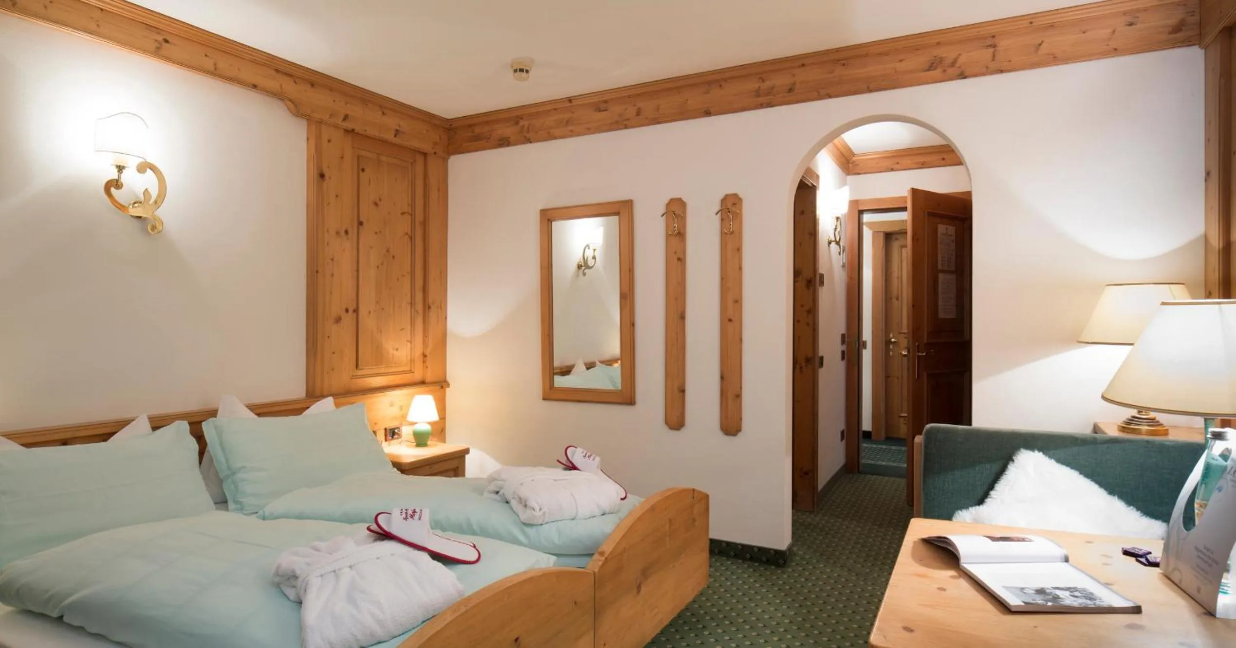 Photo of the whole room in Sport Hotel Majarè