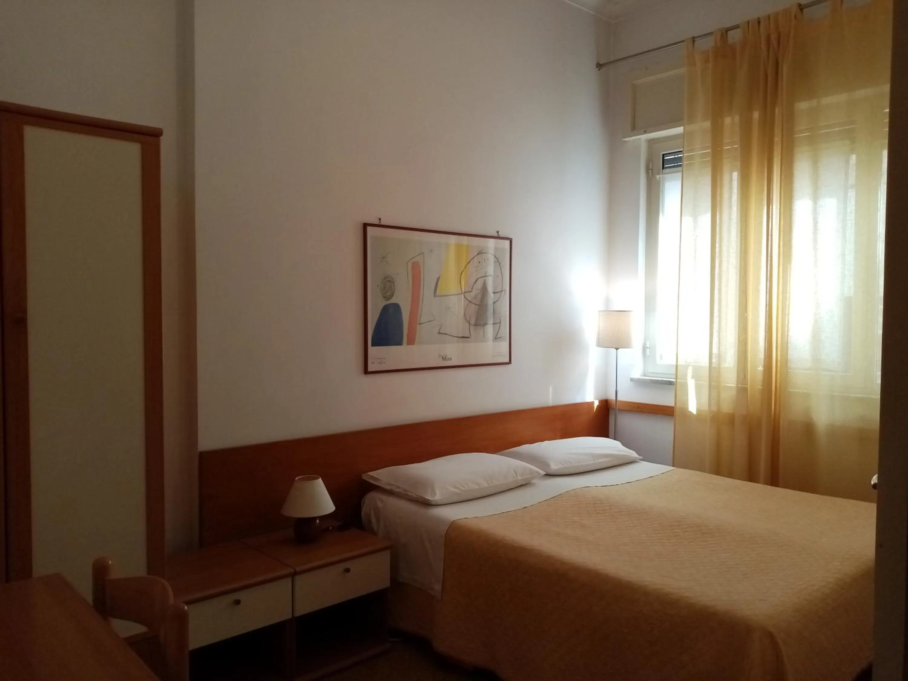 Photo of the whole room, Bed in Ariston Petit Hotel