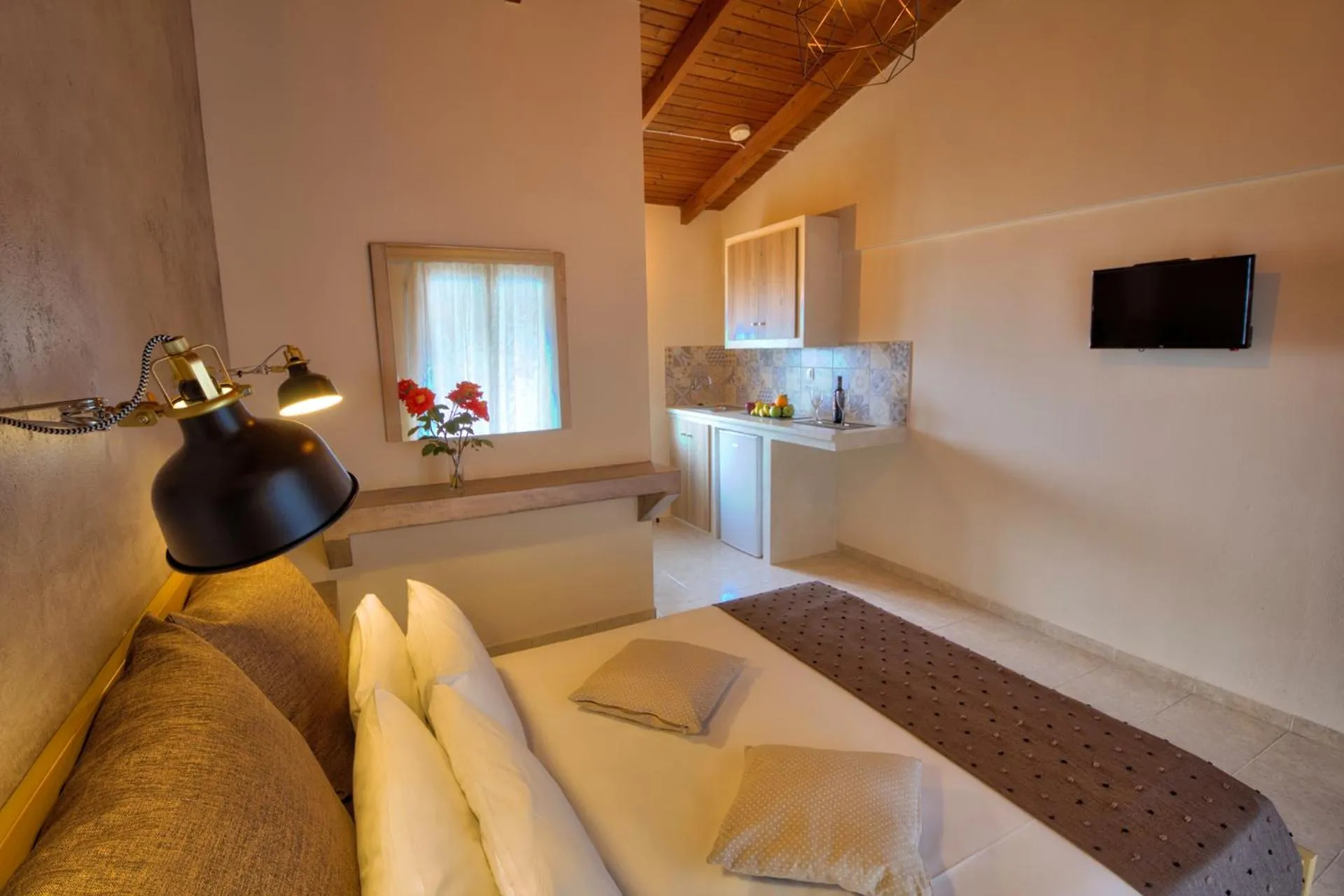 Photo of the whole room, Bed in Two Brothers Studios & Apts