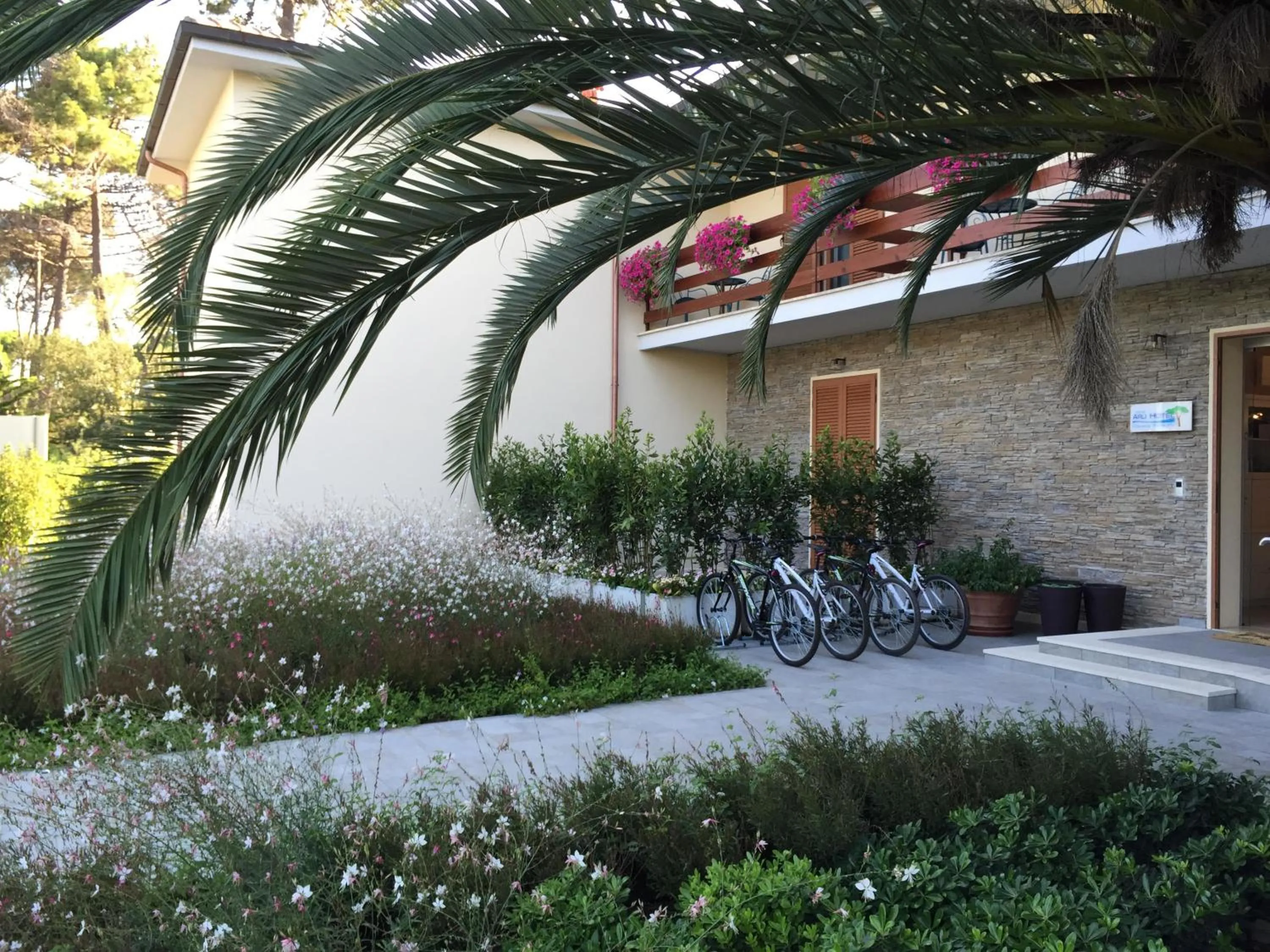 Facade/entrance in Arli Hotel Hideaway Punta Ala - Adults Only